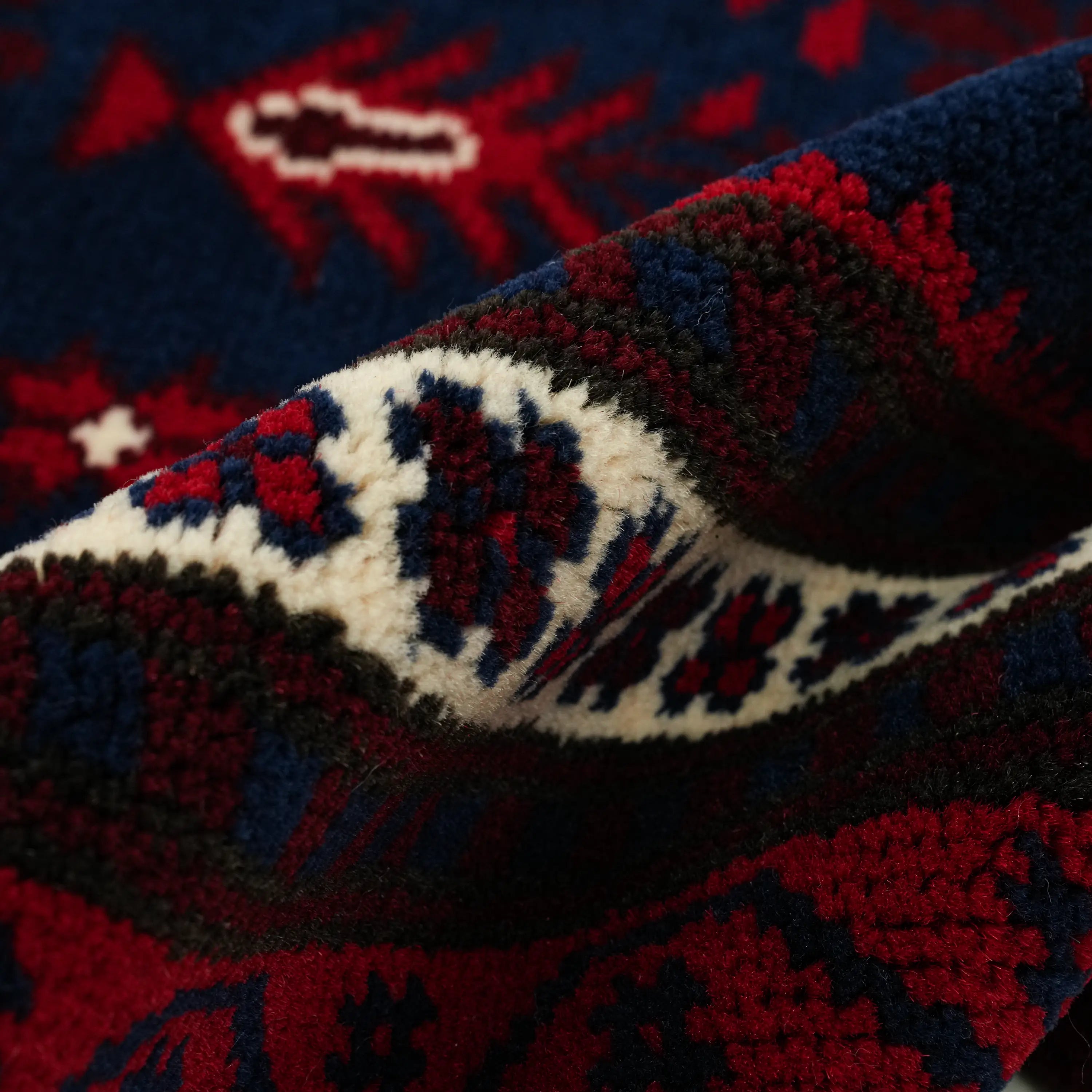 El Dokuma Yağcıbedir Desenli Lacivert Yün Etnik Halı