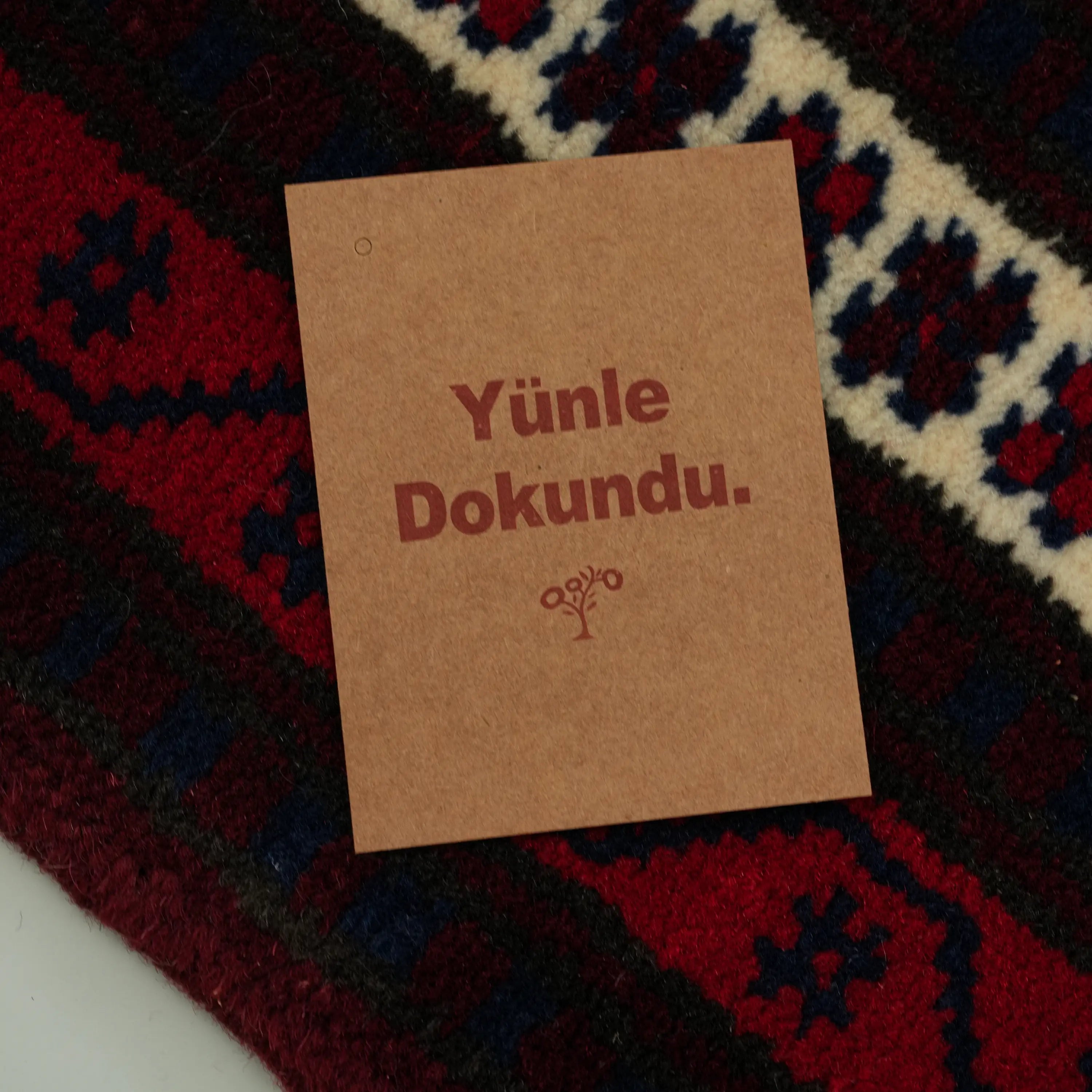 El Dokuma Yağcıbedir Desenli Lacivert Yün Etnik Halı