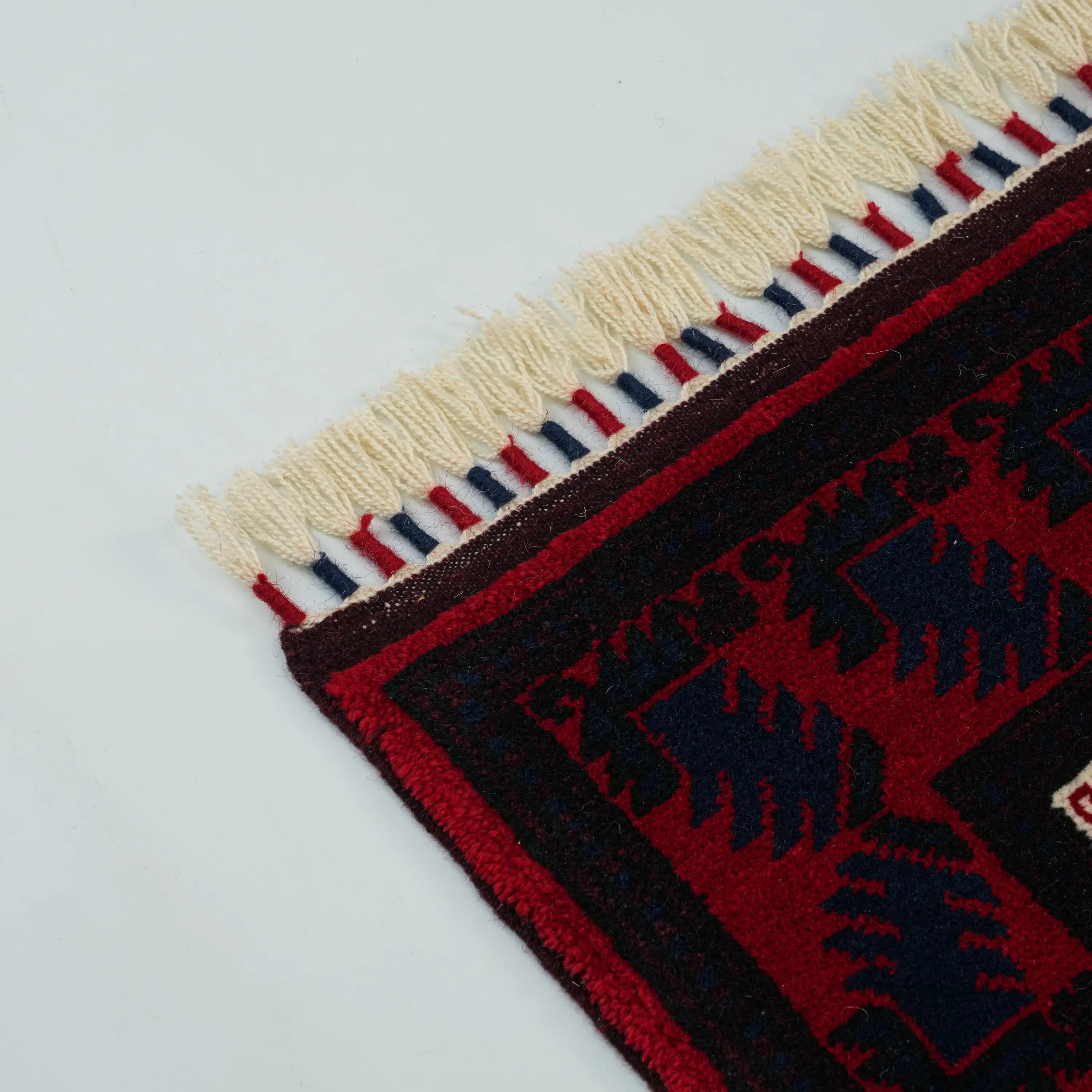 El Dokuma Yağcıbedir Desenli Lacivert Yün Etnik Halı