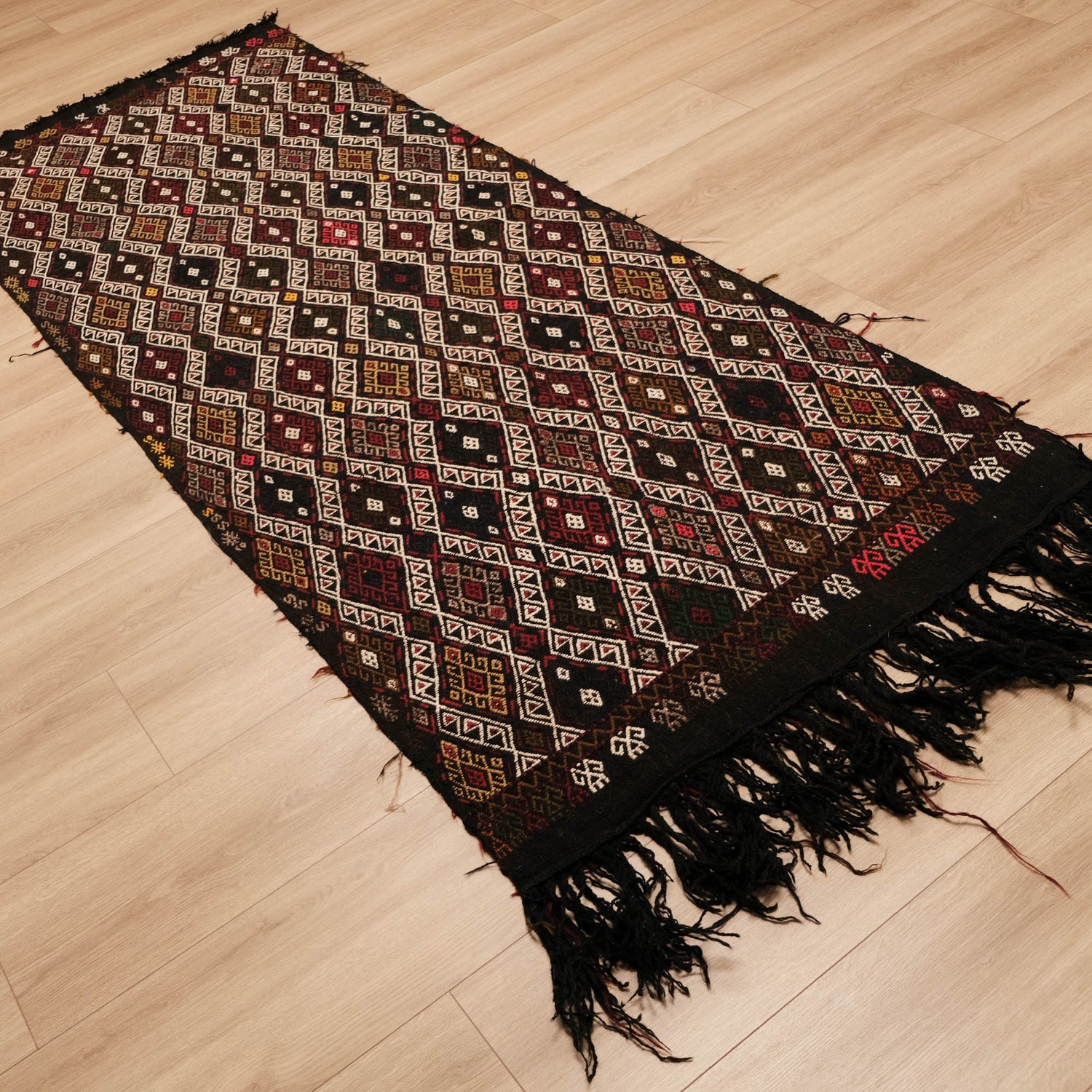 El Dokuma Anadolu Desenli Yün Sandık Eskisi Yöre Cicim Kilim, siyah, 96x250 cm — Halıcızade