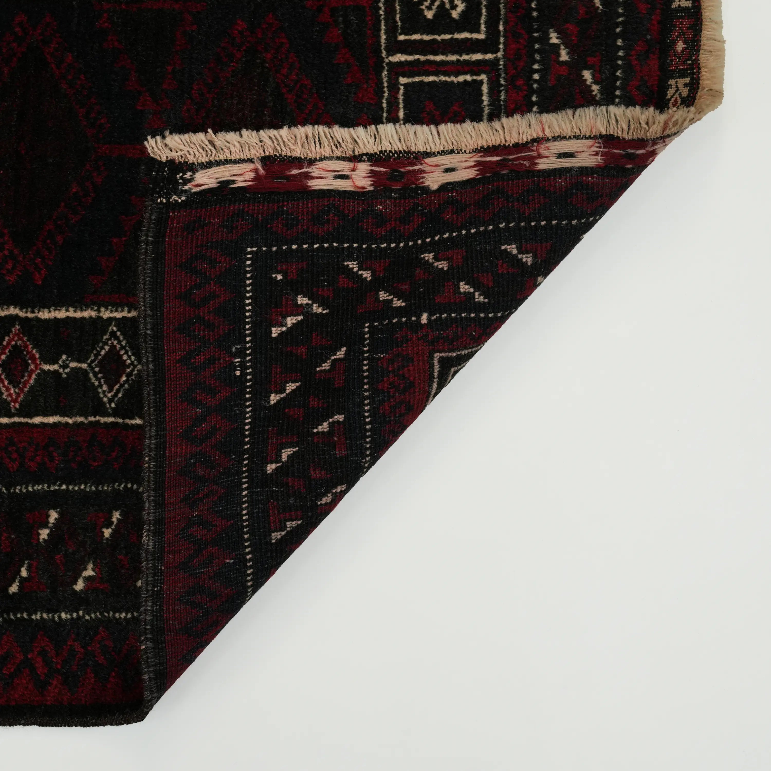 El Dokuma Yün Bordo Halı Seccade