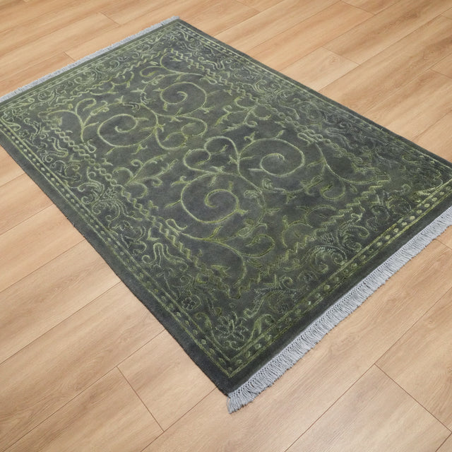 El Dokuma Yün Çerçeve Desenli Yeşil Halı, 120×180 cm Halıcızade