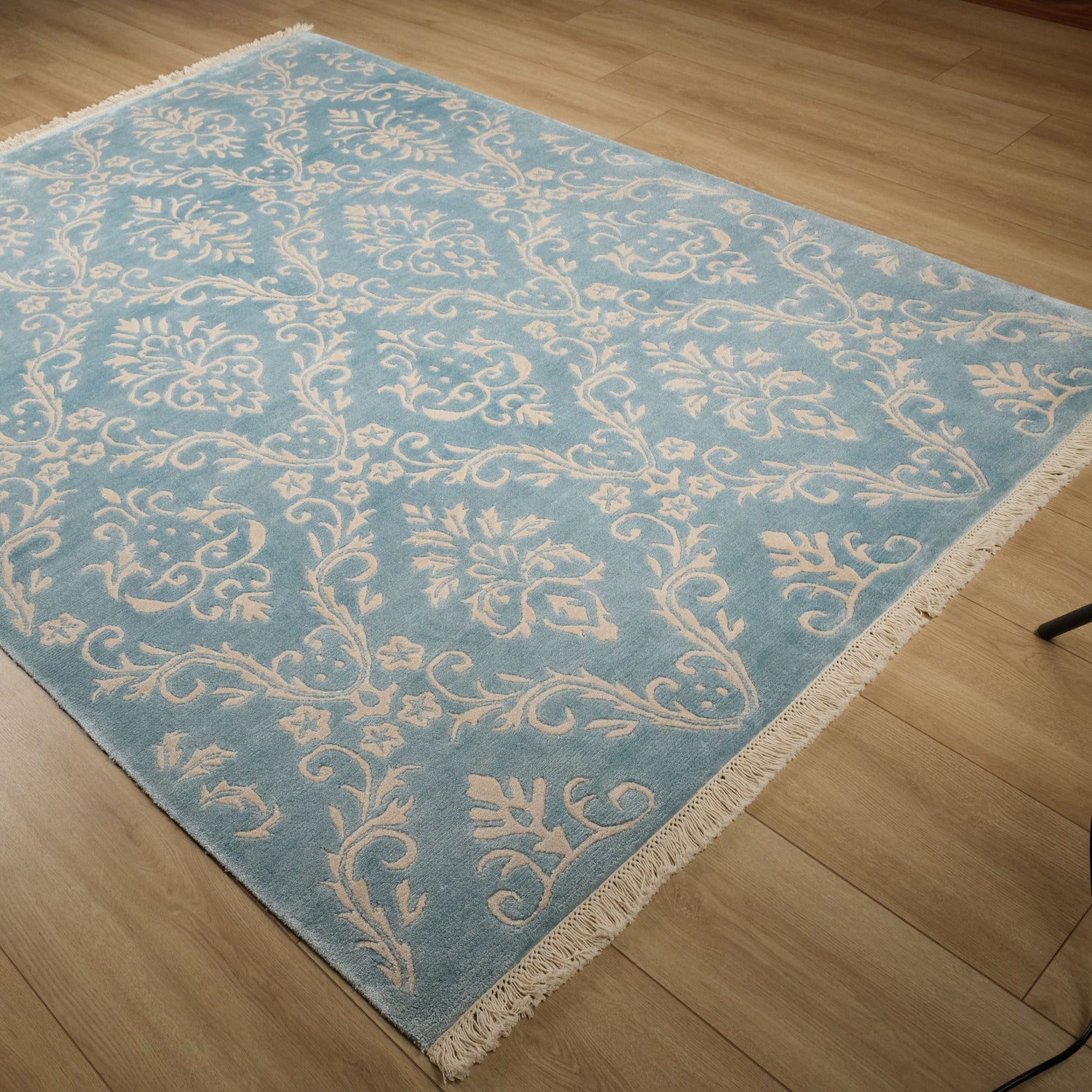 Fiber Serisi El Dokuma Damask Desenli Turkuaz Bambu Halı, 90x150 – 230x330 cm — Halıcızade
