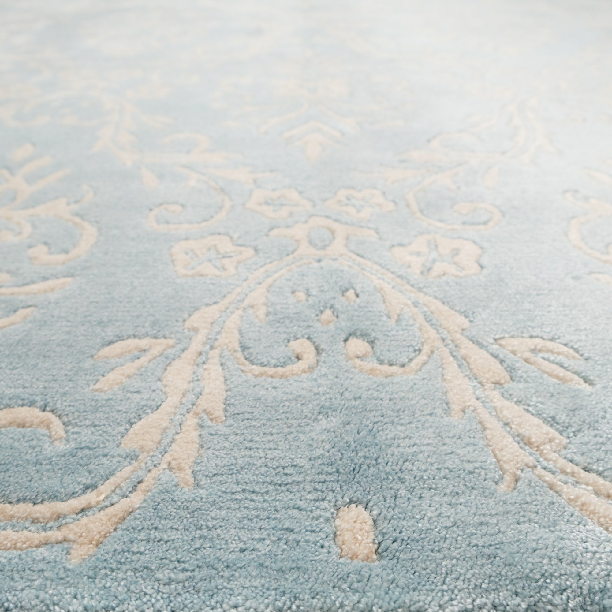 Fiber Series Damask Design Hand Woven Carpet