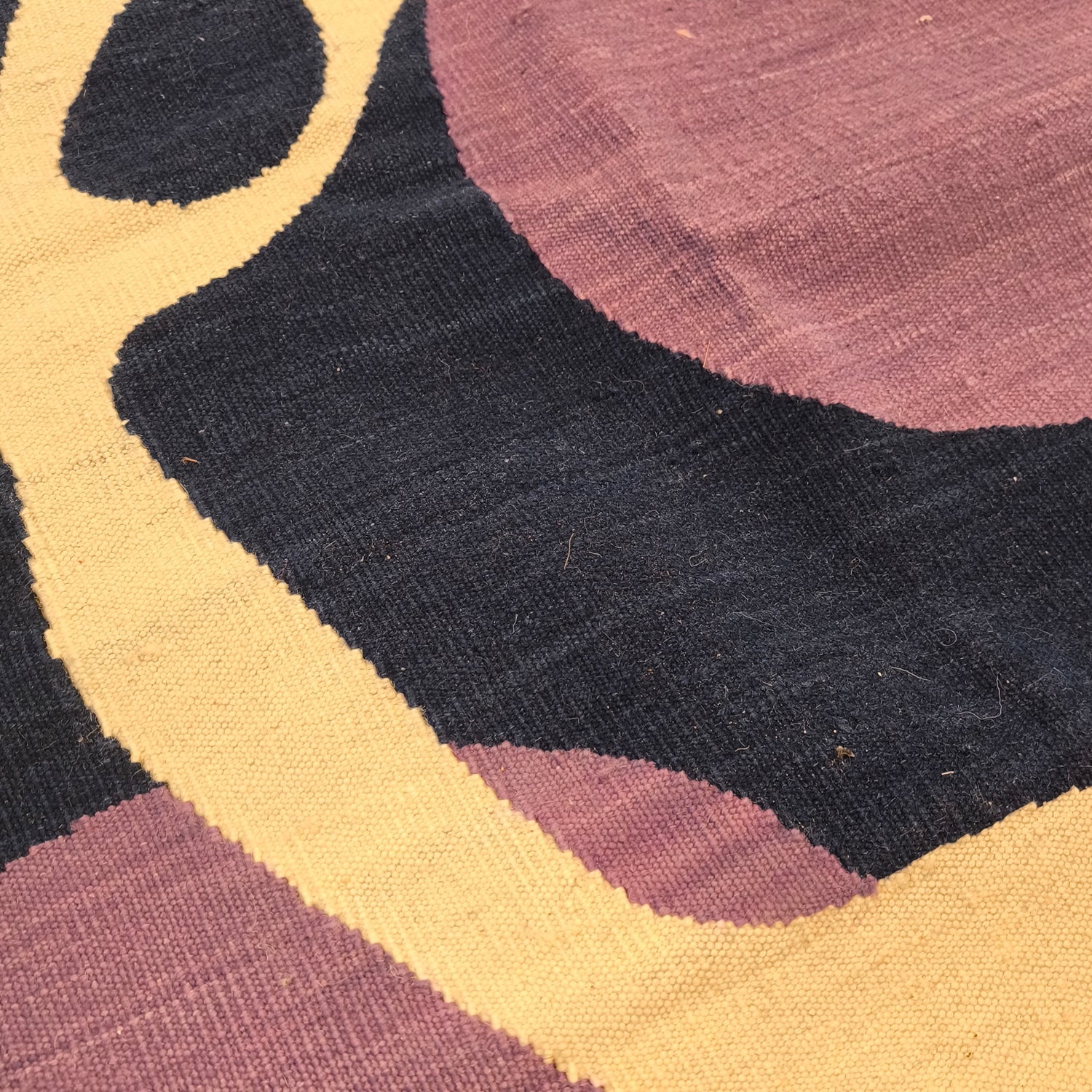 Studio Potato Flow El Dokuması Kilim Koyu Mor