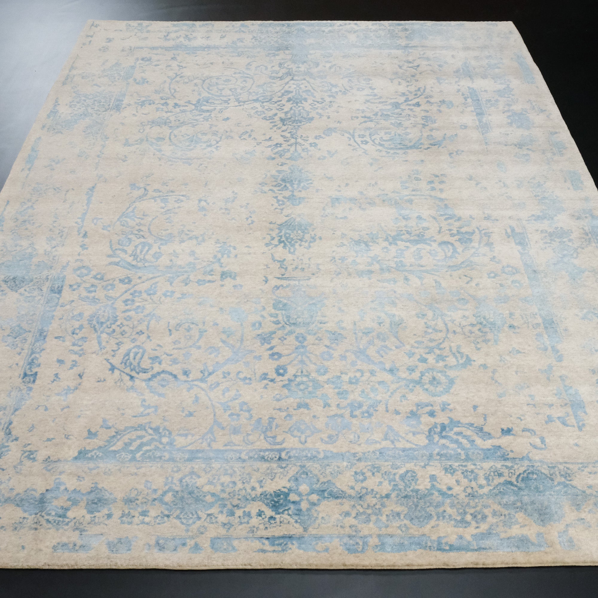 Glaze Series Vintage Design Hand Woven Carpet