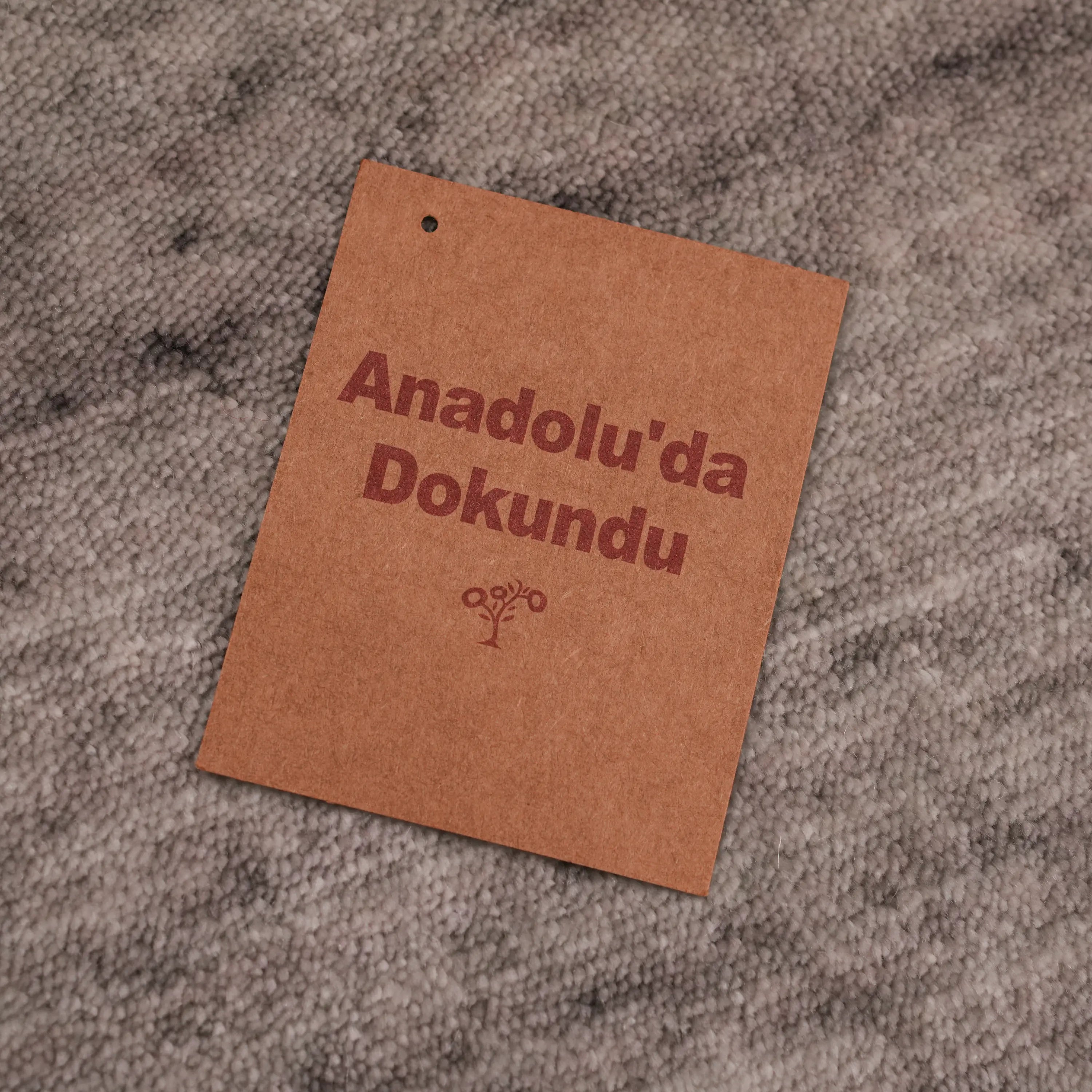 Günyolu Serisi Çiçek Desenli Gri Tezgah Dokuma Doğal Halı