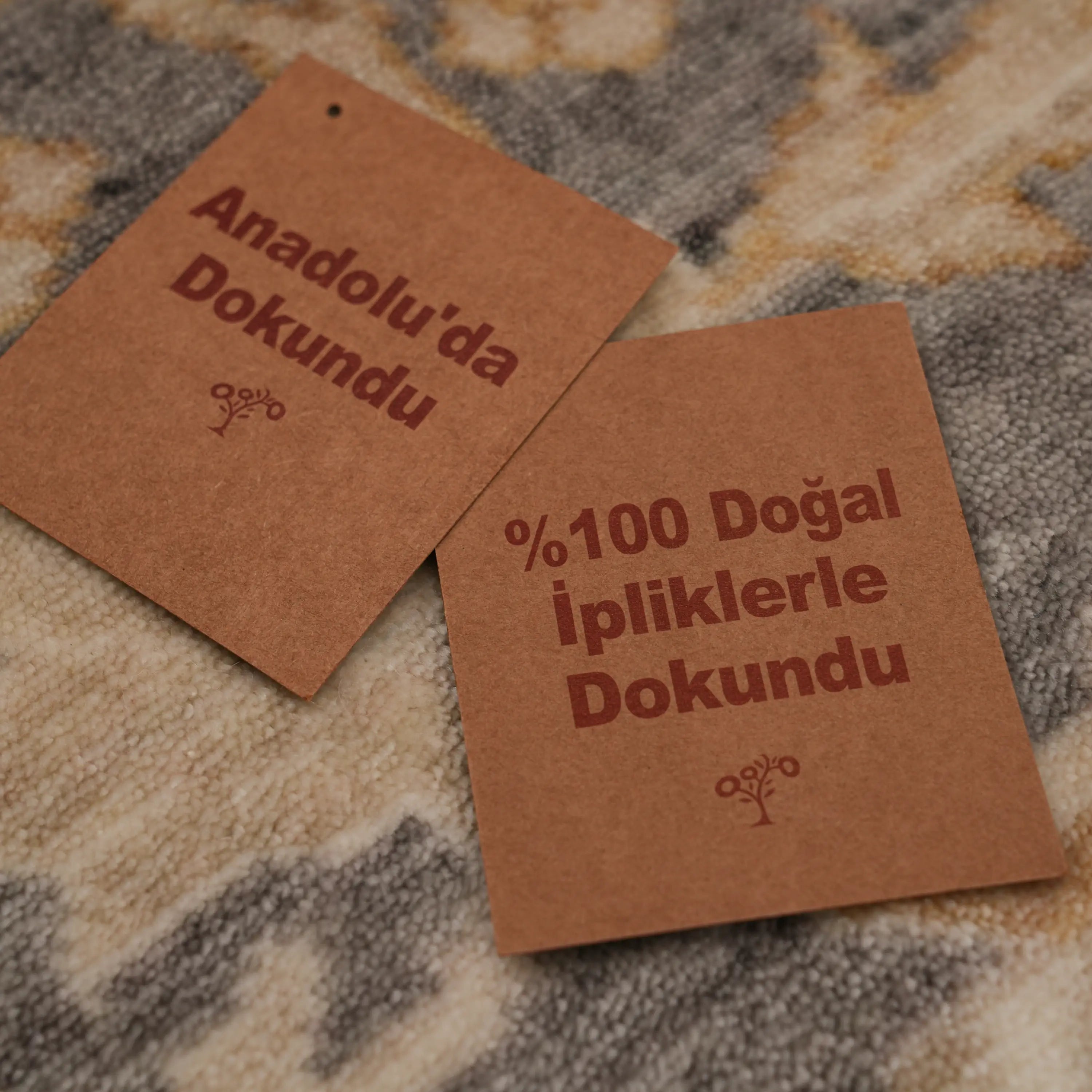 Günyolu Series Floral Patterned Gray Loom-Woven Natural Rug