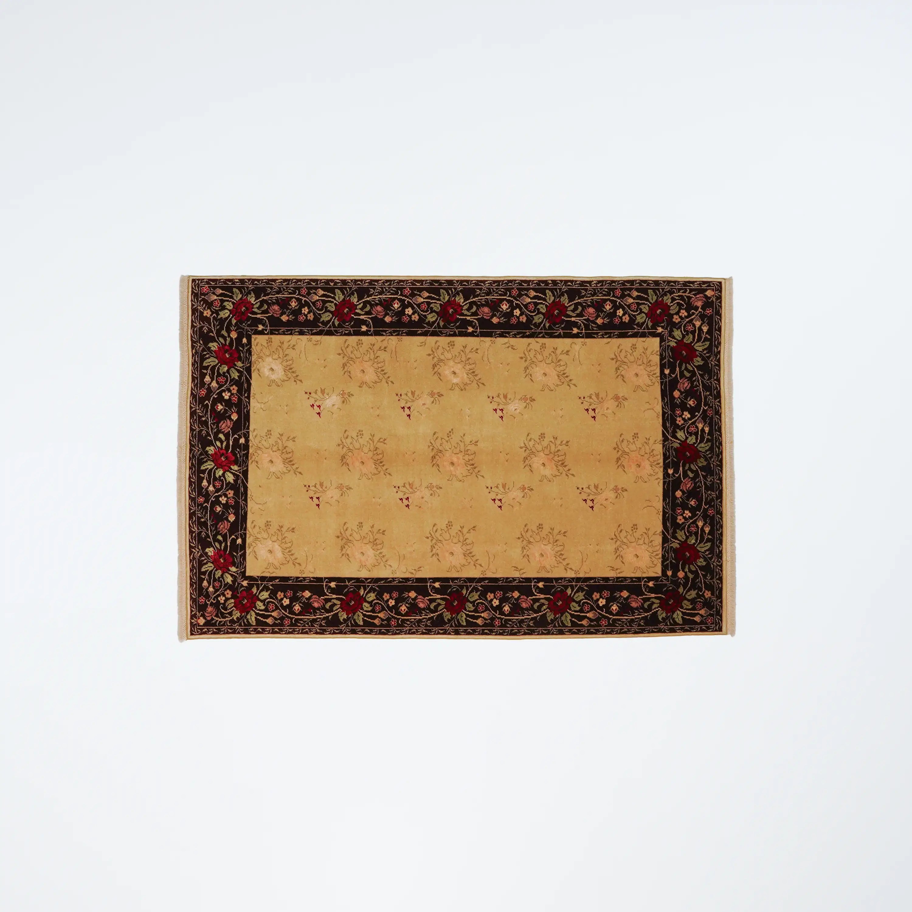 Harem Serisi El Dokuma Uşak Desenli Bej İpekli Halı