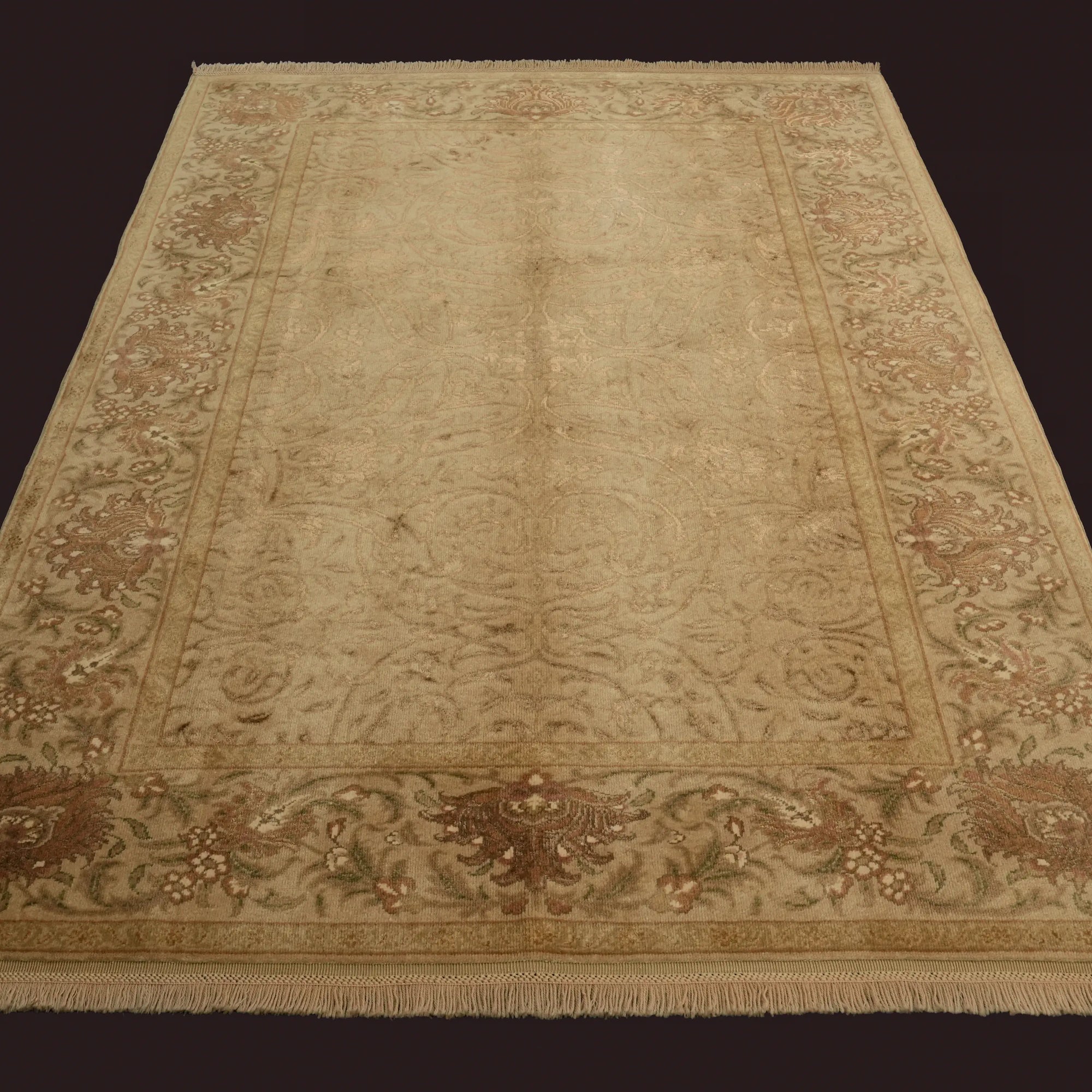 Harem Serisi El Dokuma Uşak Desenli Bej İpekli Halı — 162x234 cm