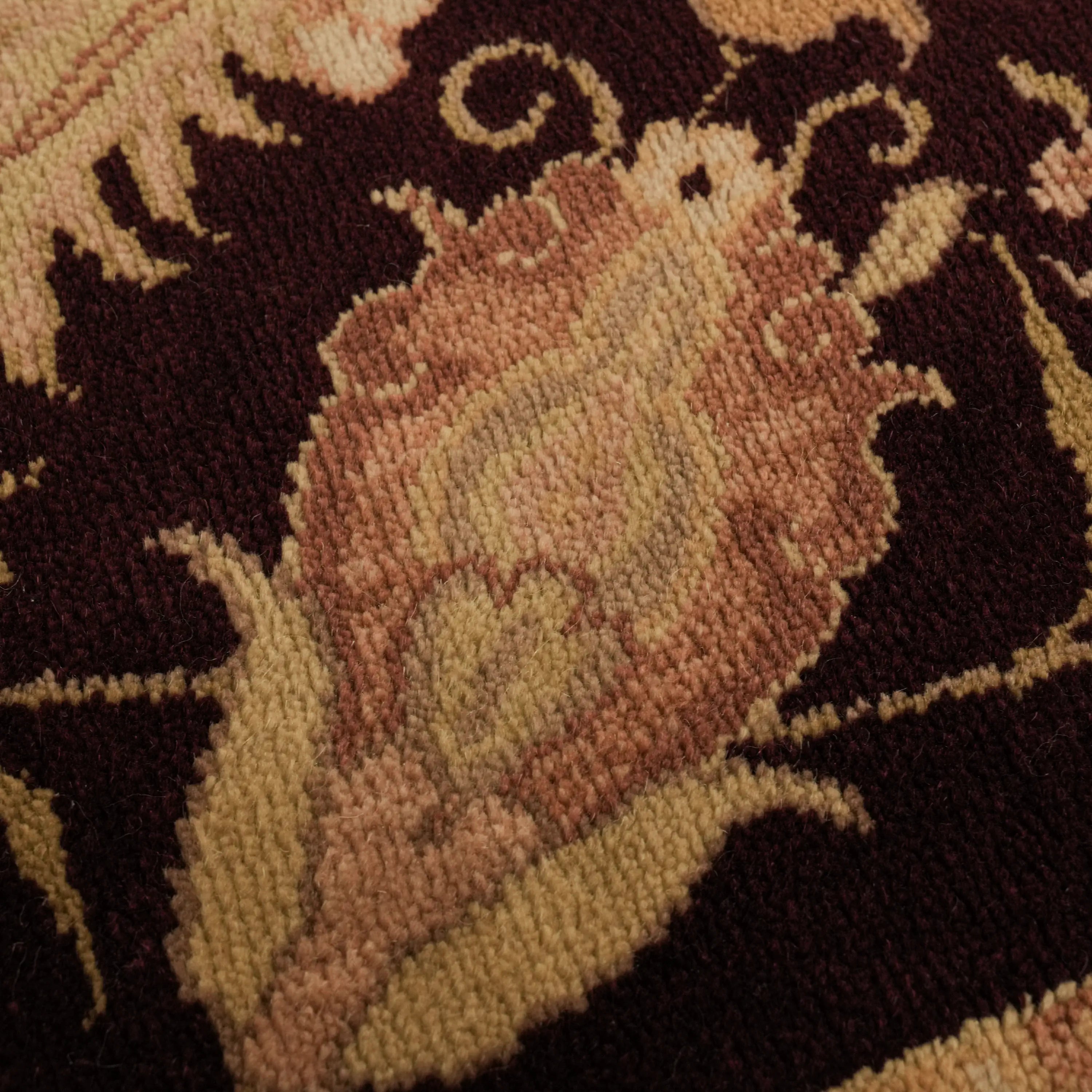 Harem Serisi El Dokuma Uşak Desenli Bej Yün Halı