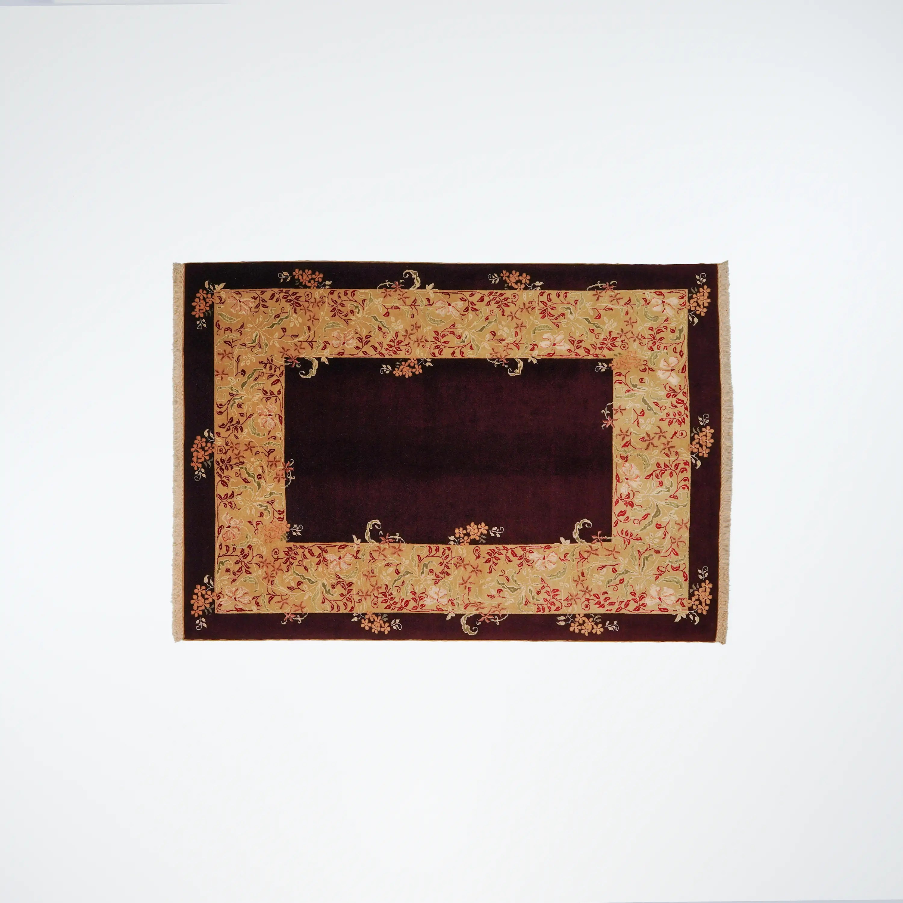 Harem Serisi El Dokuma Uşak Desenli Bordo İpekli Halı