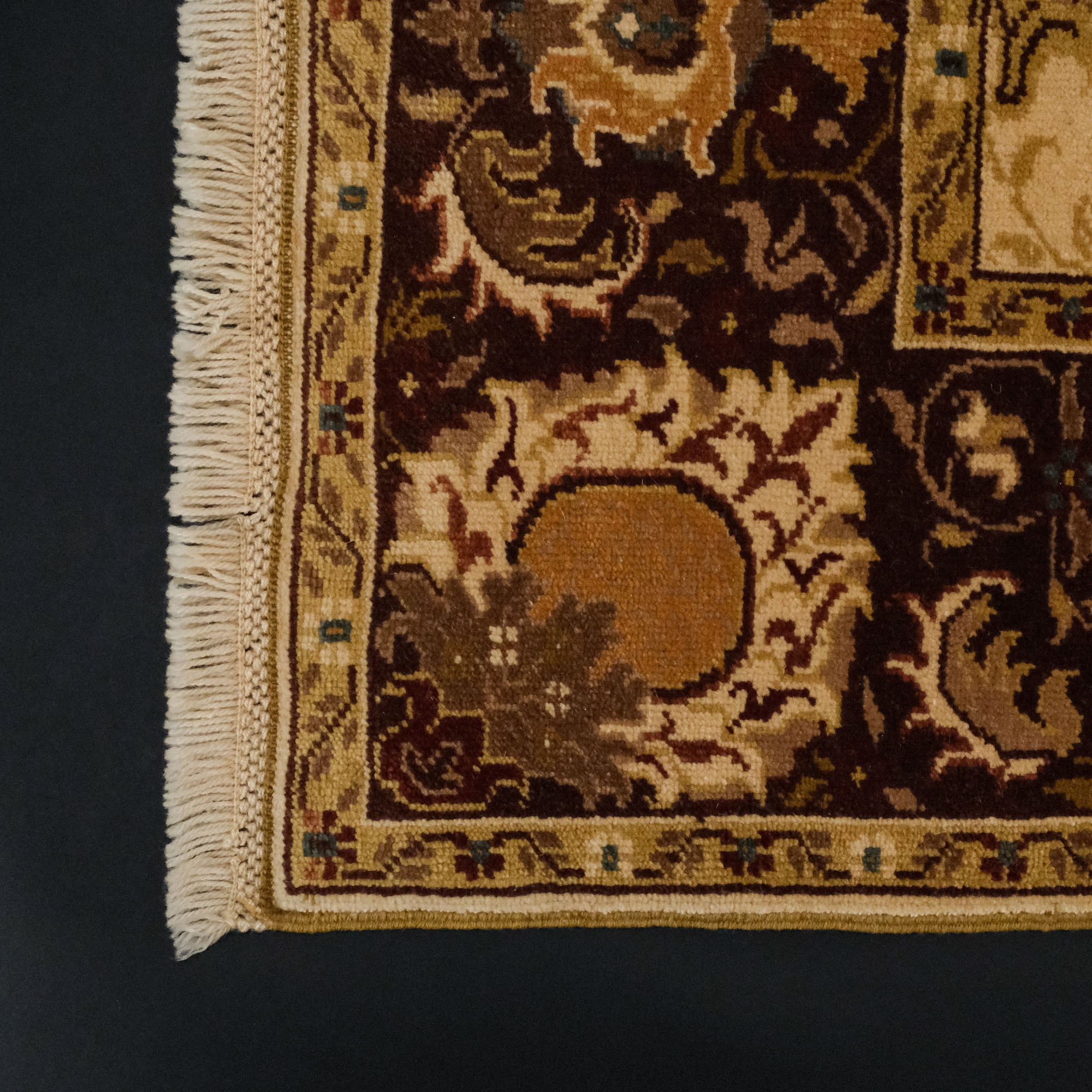 Harem Series Hand Woven Uşak Patterned Cream Carpet