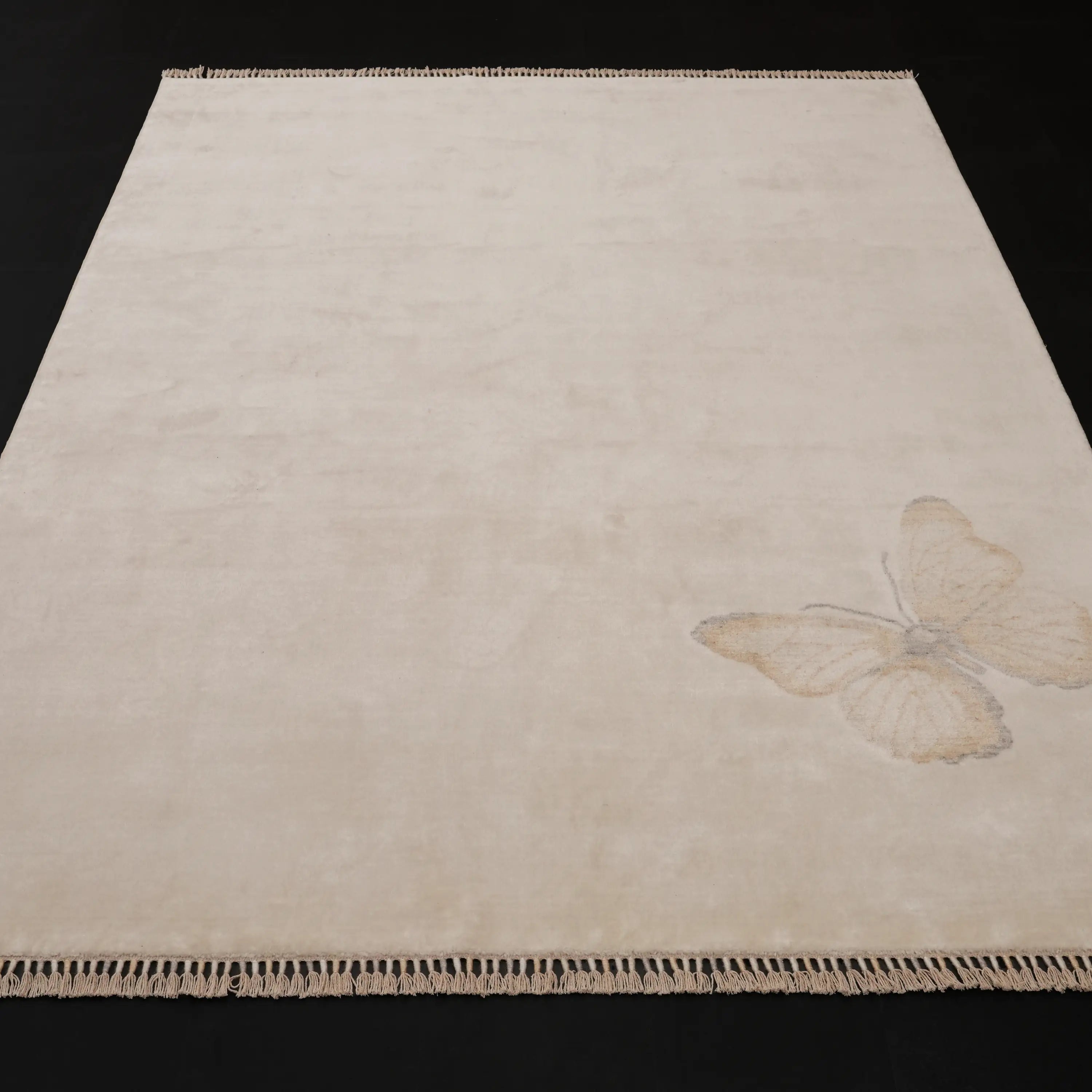 Hatıl Serisi Kelebek Desenli Doğal Tencel Tezgah Dokuma Halı