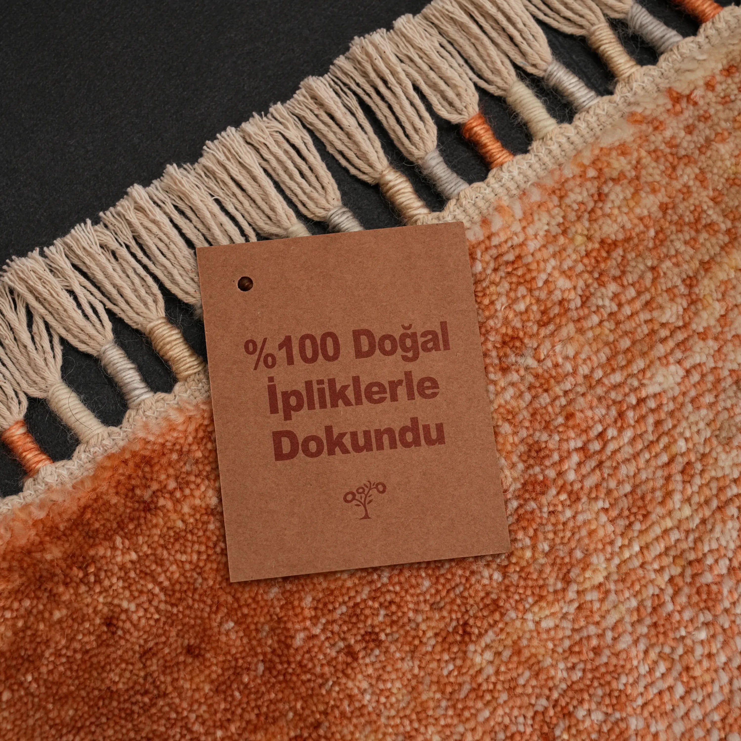 Hatıl Serisi Mantar Desenli Doğal Yün Tezgah Dokuma Halı