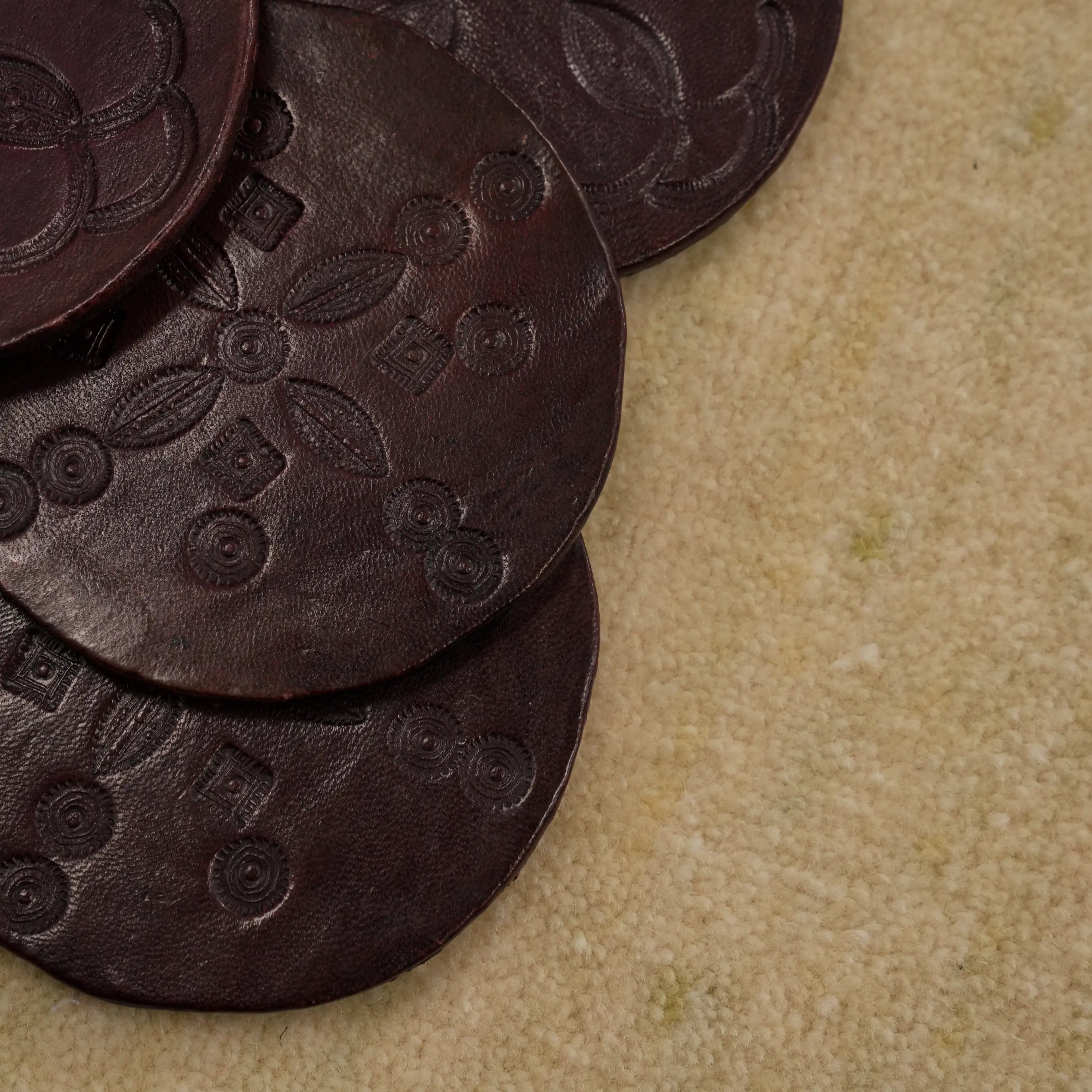 Hatıl Serisi Mantar Desenli Doğal Yün Tezgah Dokuma Halı