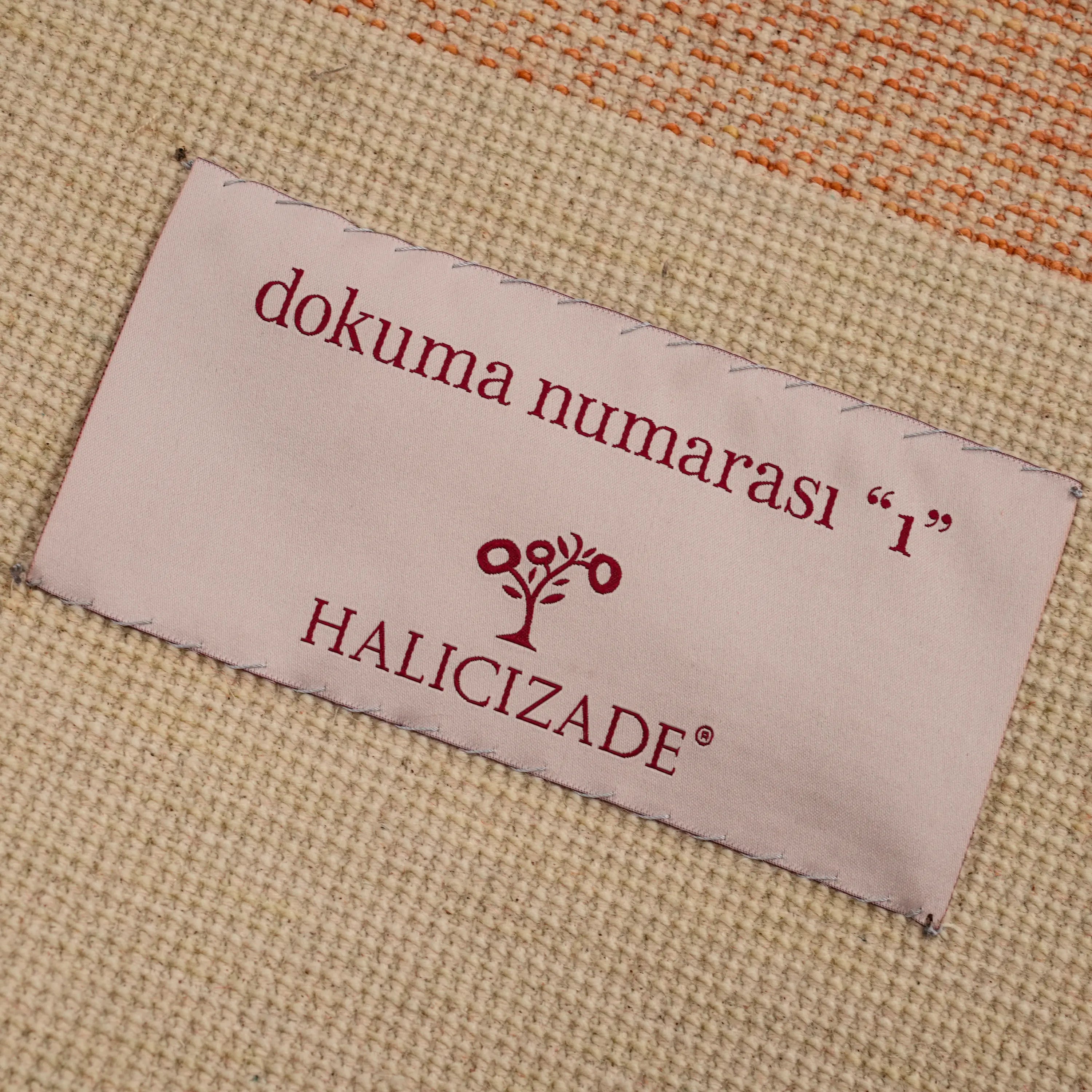 Hatıl Serisi Teleskop Desenli Doğal Yün Tezgah Dokuma Halı