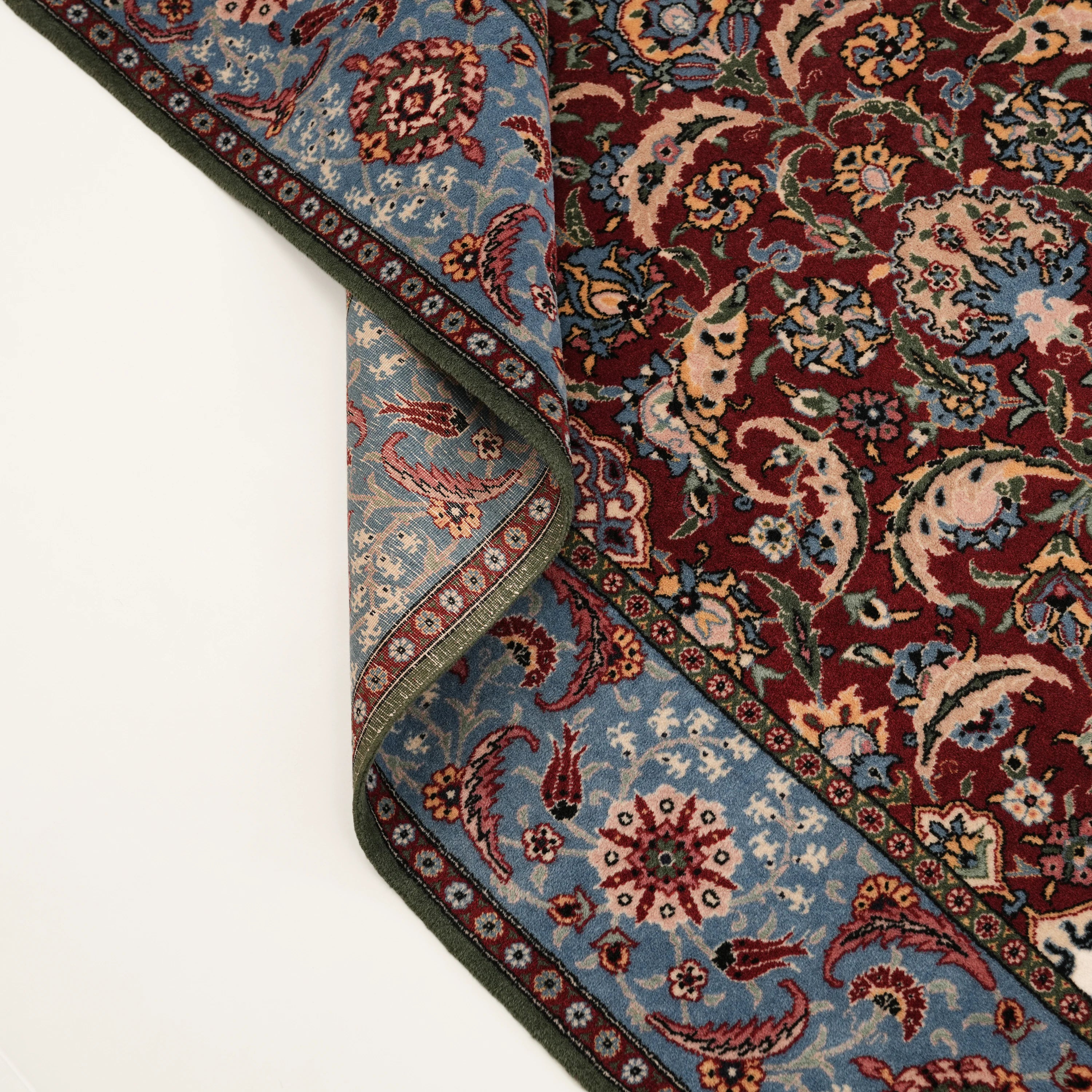 İkinci El Hereke Çeşmi Bülbül Desenli El Dokuma Lacivert Yün Halı