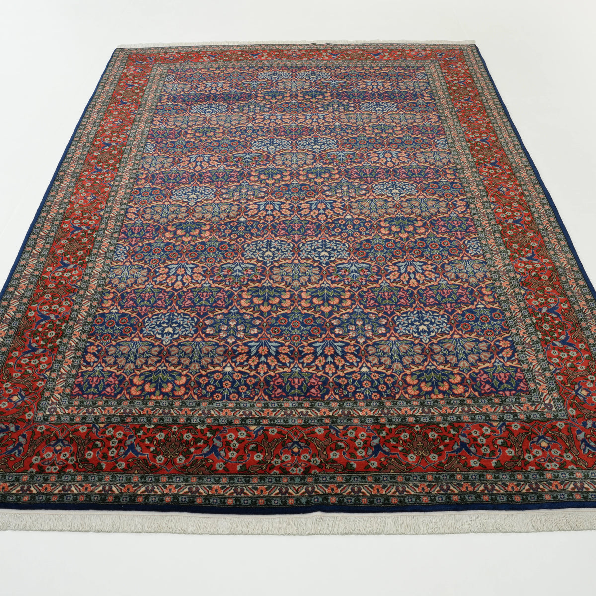 İkinci El Hereke Karpuzlu Desenli El Dokuma Lacivert Yün Halı — 195x290 cm
