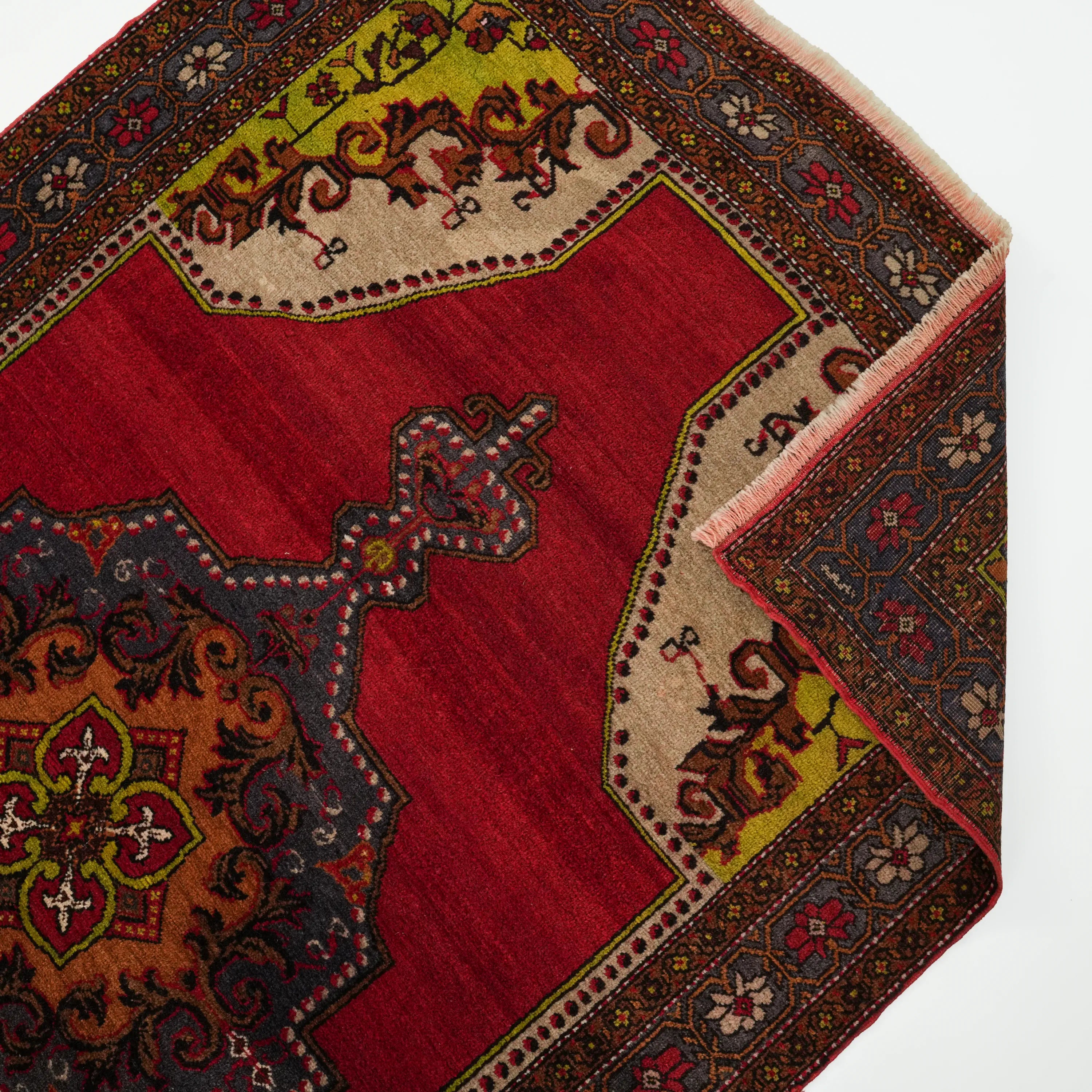 Second Hand Kirmen Handwoven Natural Dye Nevşehir Derinkuyu Carpet