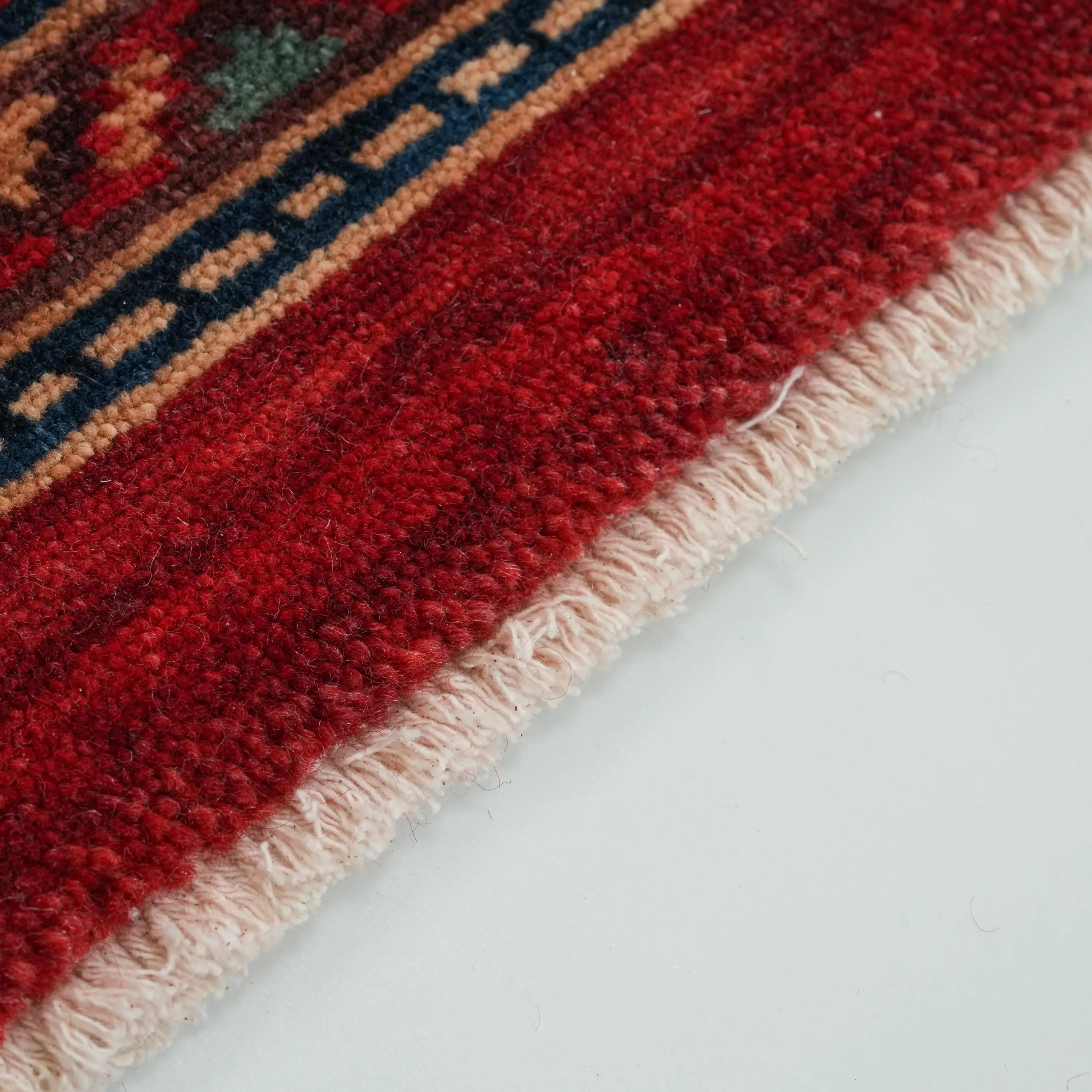 Kadim Serisi Anadolu Desenli Kırmızı Yün Tezgah Dokuma Halı