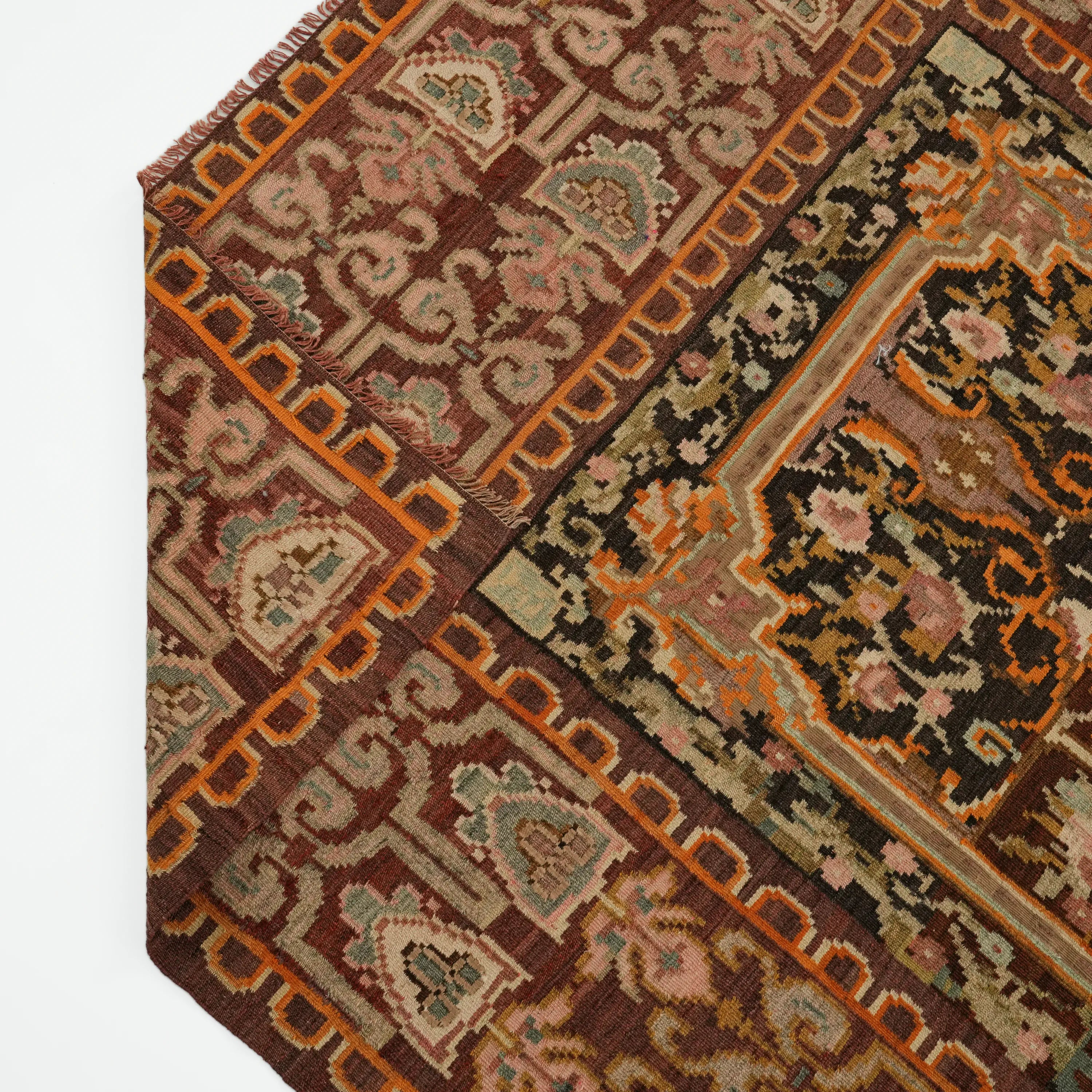 Karabağ Desenli El Dokuma Kahverengi Kilim