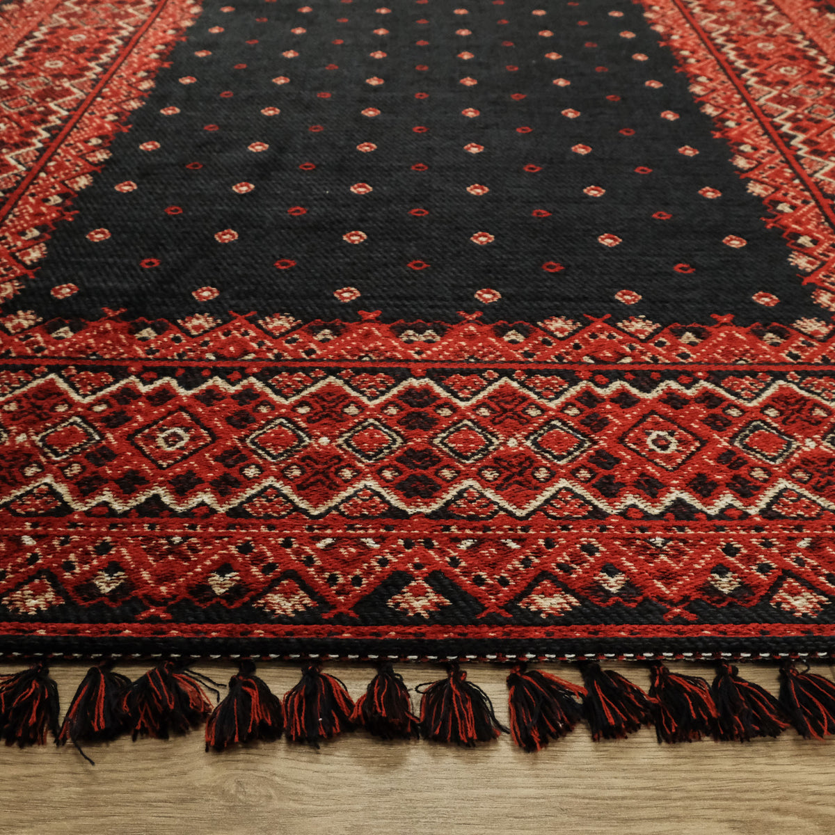 Kehribar Serisi Makine Dokuma Kırmızı Halı — Afgan deseni