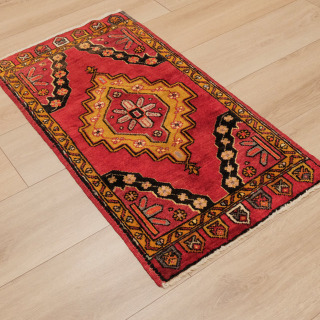 Konya İnlice Sandık Eskisi Köy Dokuma Anadolu Desenli Kırmızı Yün Yastık Halı, 57x107 cm — Halıcızade