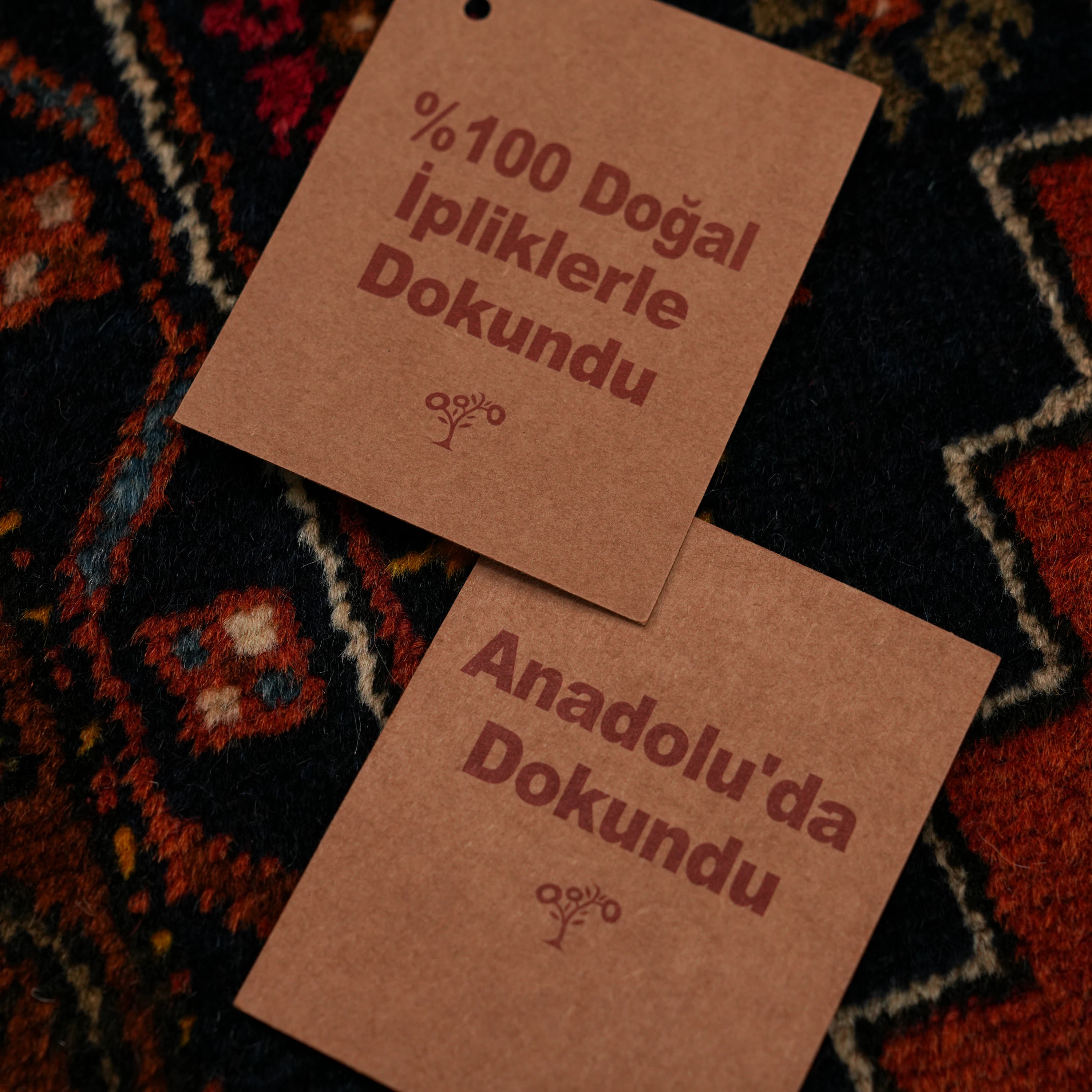 Köy Dokuma 80+ Yaş Sandık Eskisi Kök Boya Yahyalı Seccade Halı