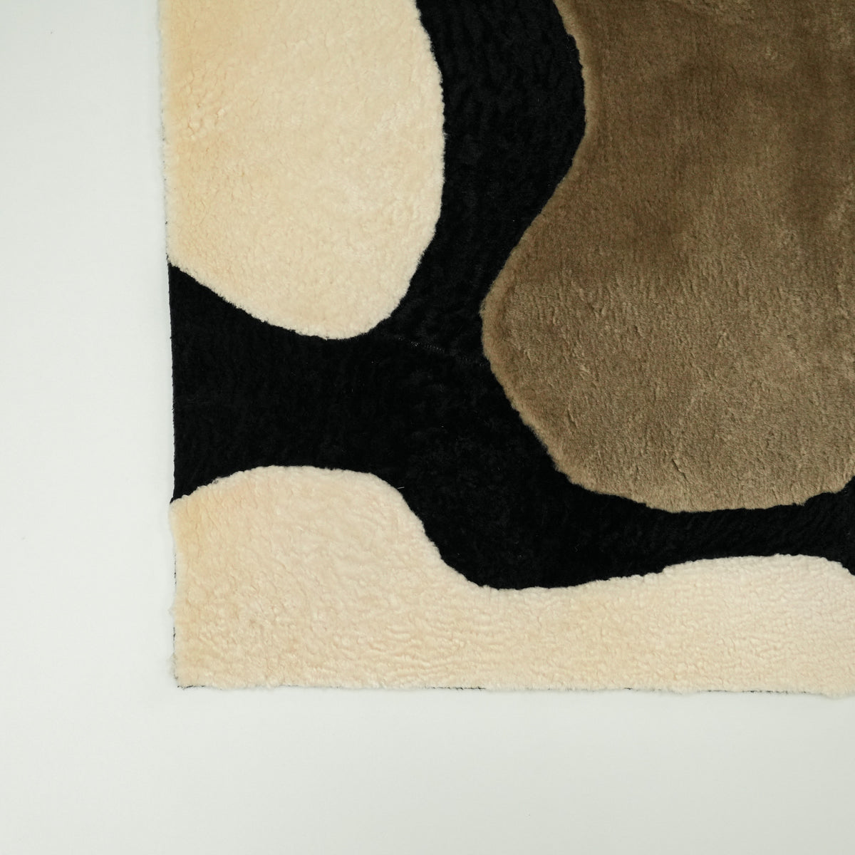 Cream Abstract Sheepskin Rug — modern design