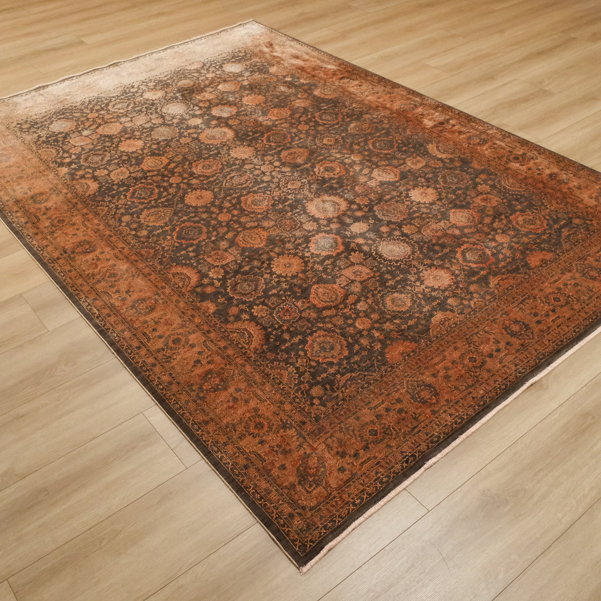Lahor Serisi Uşak Desenli Turuncu Makine Dokuma Halı, 200x300 cm — Halıcızade