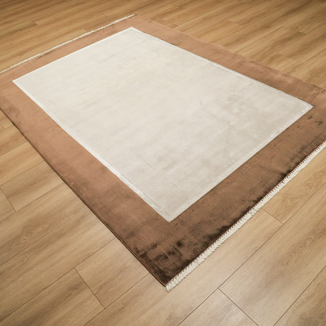 Lugano Serisi Çerçeve Desenli Krem Viskon Halı, 160x230 cm — Halıcızade