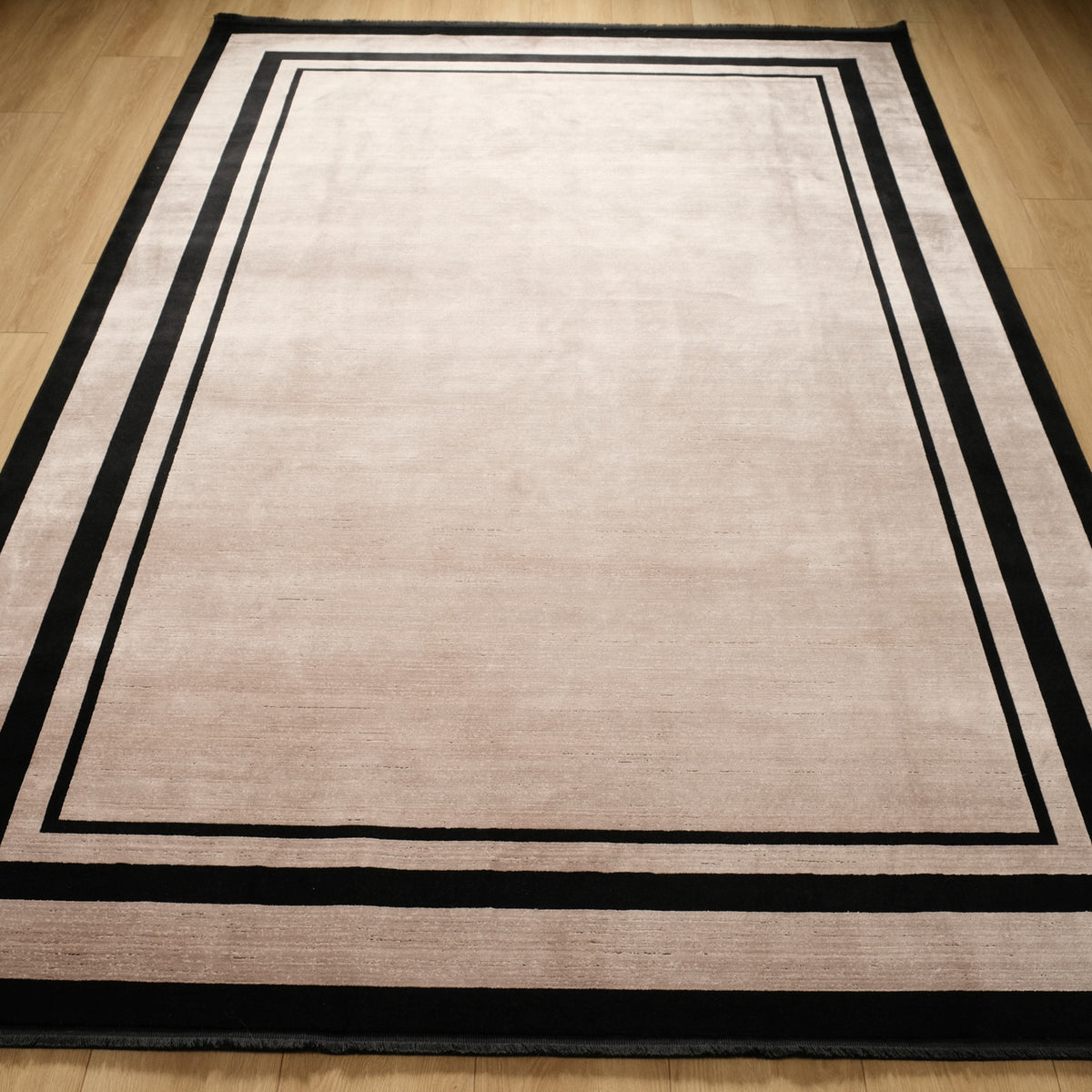 Lugano Serisi Makine Dokuma Çerçeve Desenli Gri Siyah Halı — 80x150, 120x180, 80x300, 160x230 cm