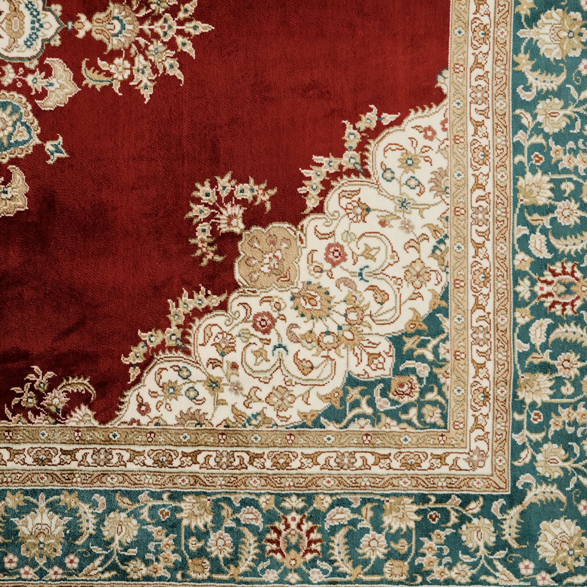 Medallion Design Red Hand Woven Silk Carpet