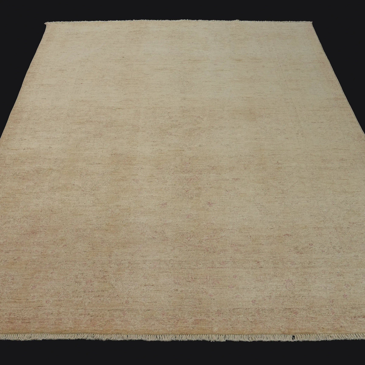 Mahal Serisi El Dokuma Vintage Desenli Krem Yün Halı — 170x240 cm