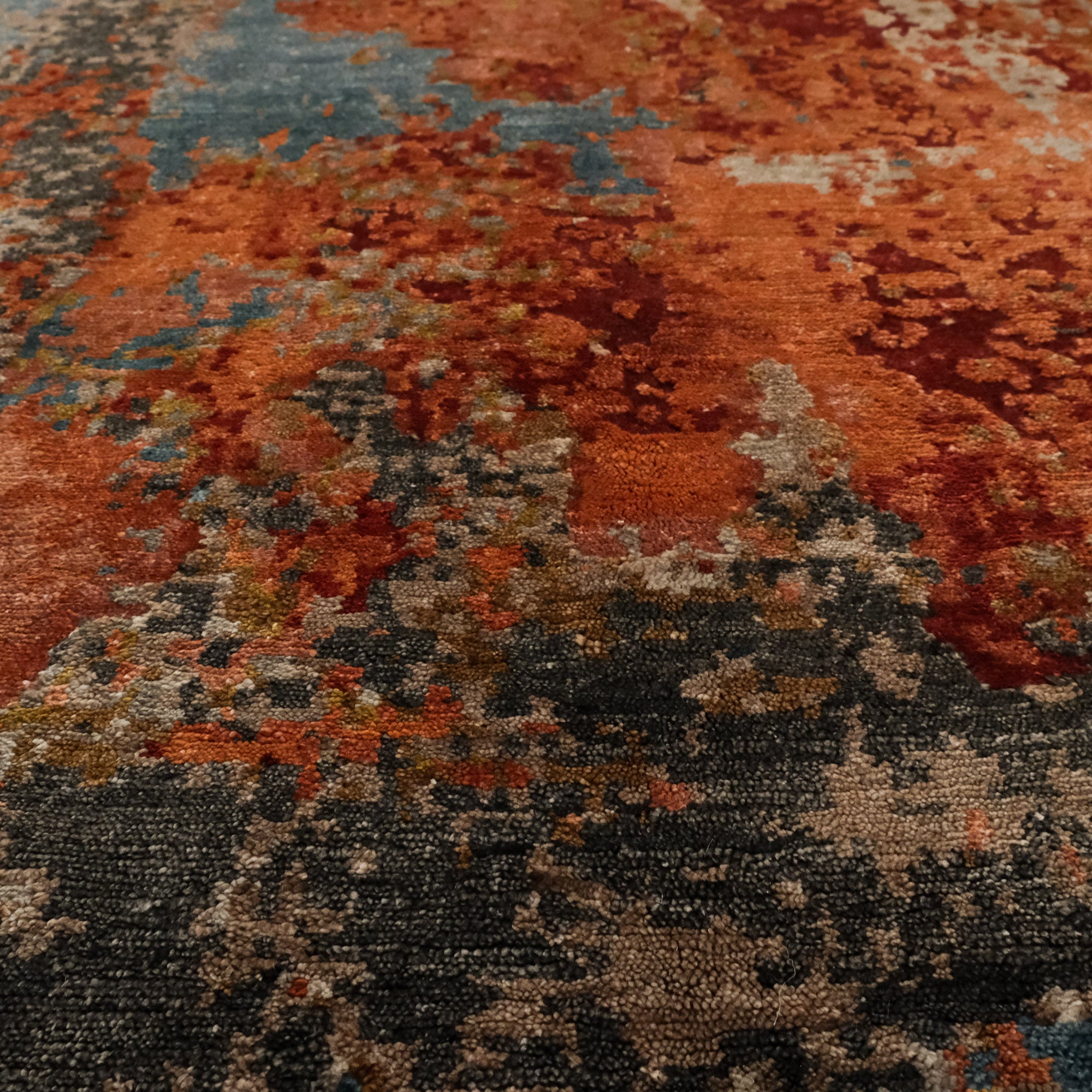 Maison Series Hand-Woven Abstract Patterned Colorful Carpet