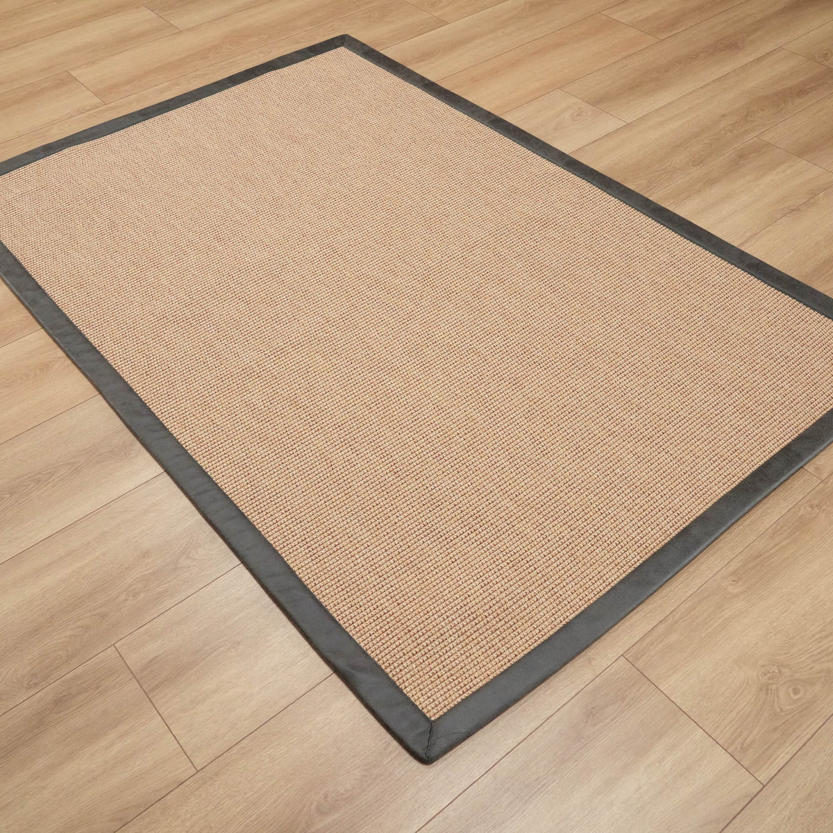Sisal Serisi Makine Dokuma Bej Sade Desenli Halı, 120x180 cm — Halıcızade