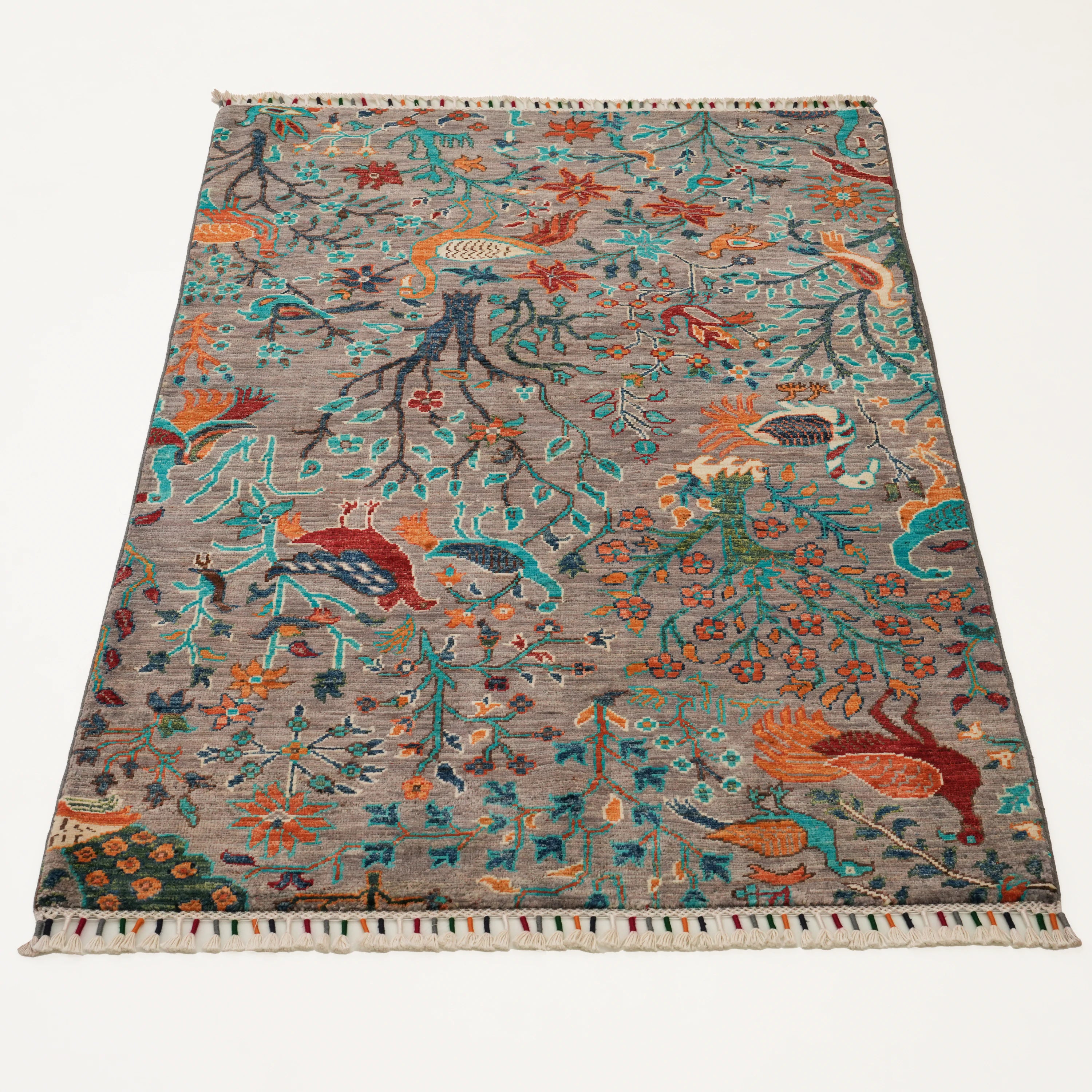 Mihman Series Handwoven Floral Patterned Gray Wool Rug