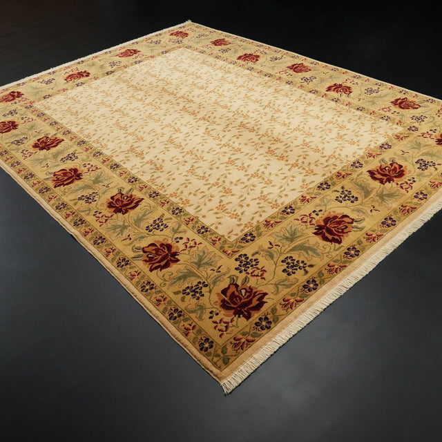 Mohair Serisi El Dokuma Çiçek Desenli Bej Yün Halı, 239x309 cm — Halıcızade