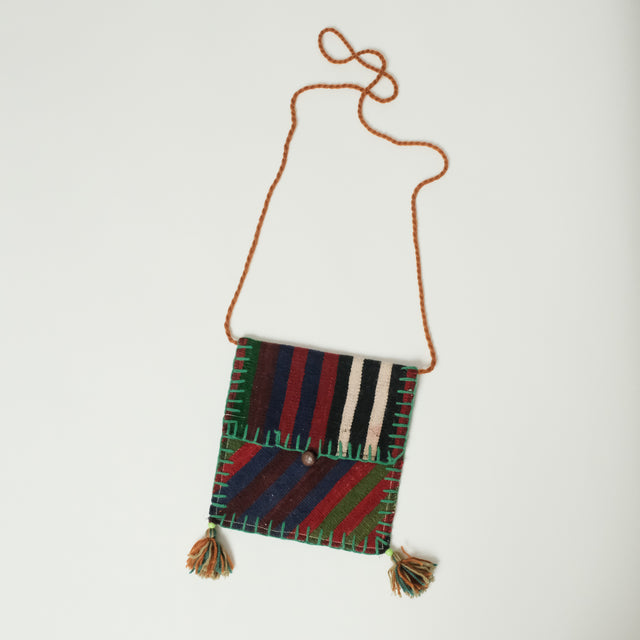 Anadolu Desenli Çok Renkli El Dokuma Yün Kilim Çanta, 25×26 cm Translation missing: tr.hz.card.alt_brand