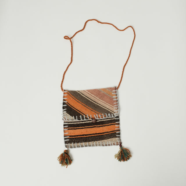 Otantik El Dokuma Anadolu Desenli Yün Kilim Çanta, 25×26 cm Translation missing: tr.hz.card.alt_brand