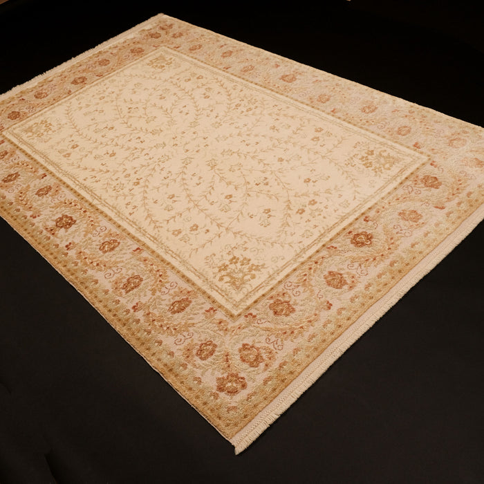 Ottoman Serisi El Dokuma Uşak Desenli İpek Yün Krem Halı, 160x240 cm — Halıcızade
