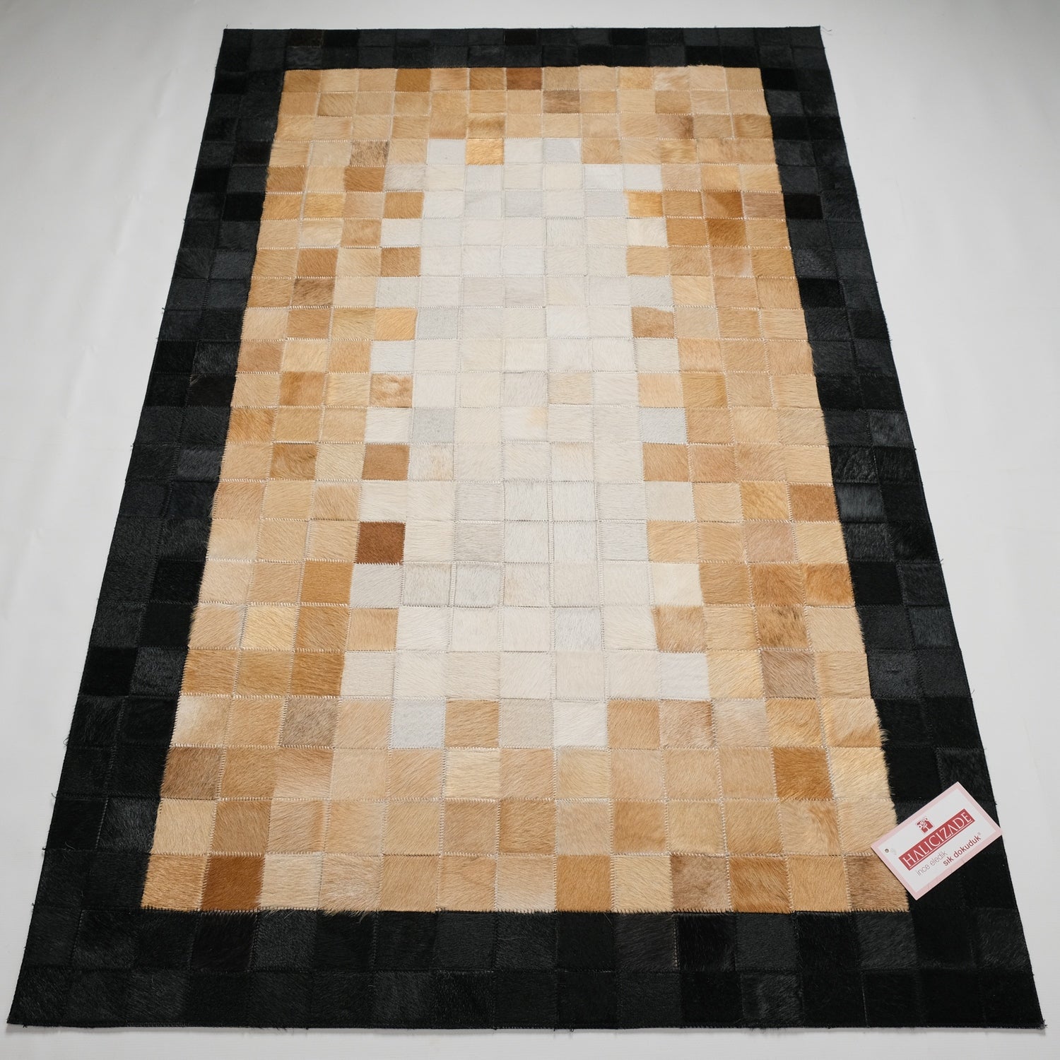 Patchwork Desenli Deri - Post Halı — 92x147 cm