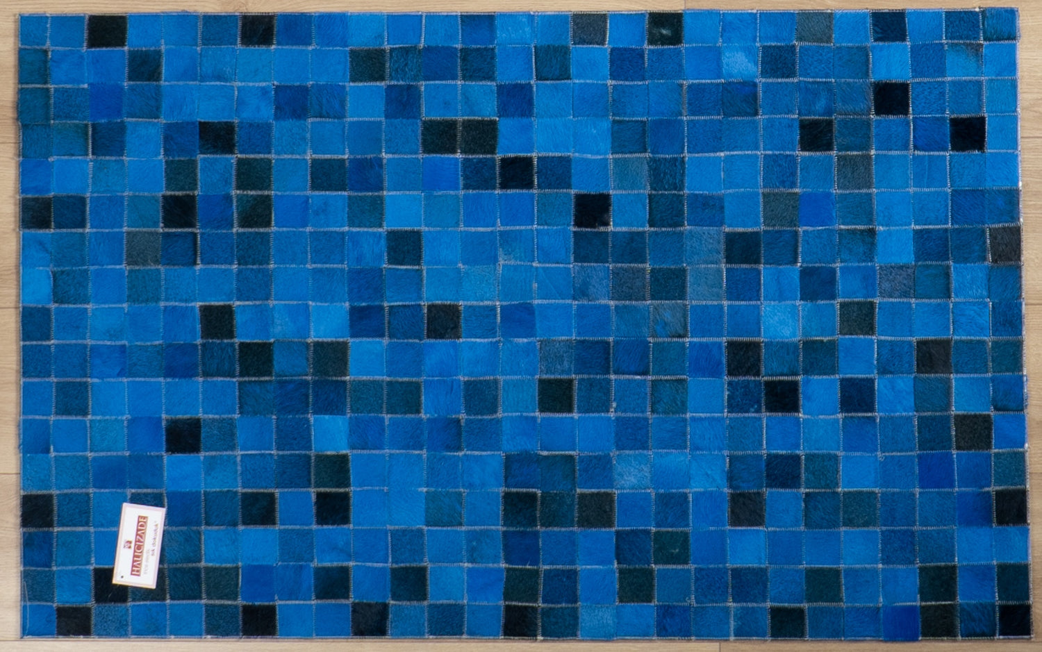Patchwork Desenli Deri - Post Halı - Mavi