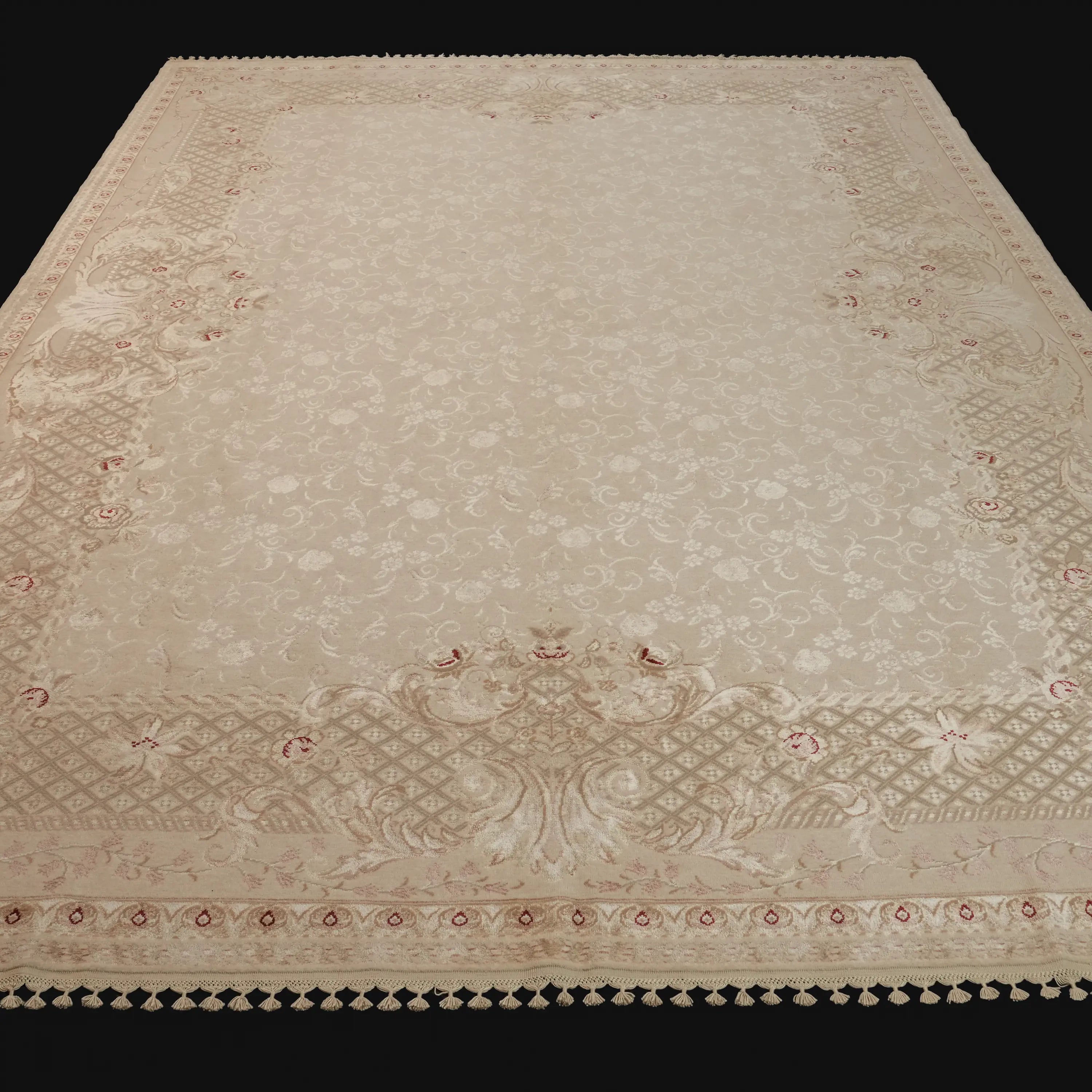 Pera Serisi El Dokuma Çiçek Desenli Krem İpekli Halı