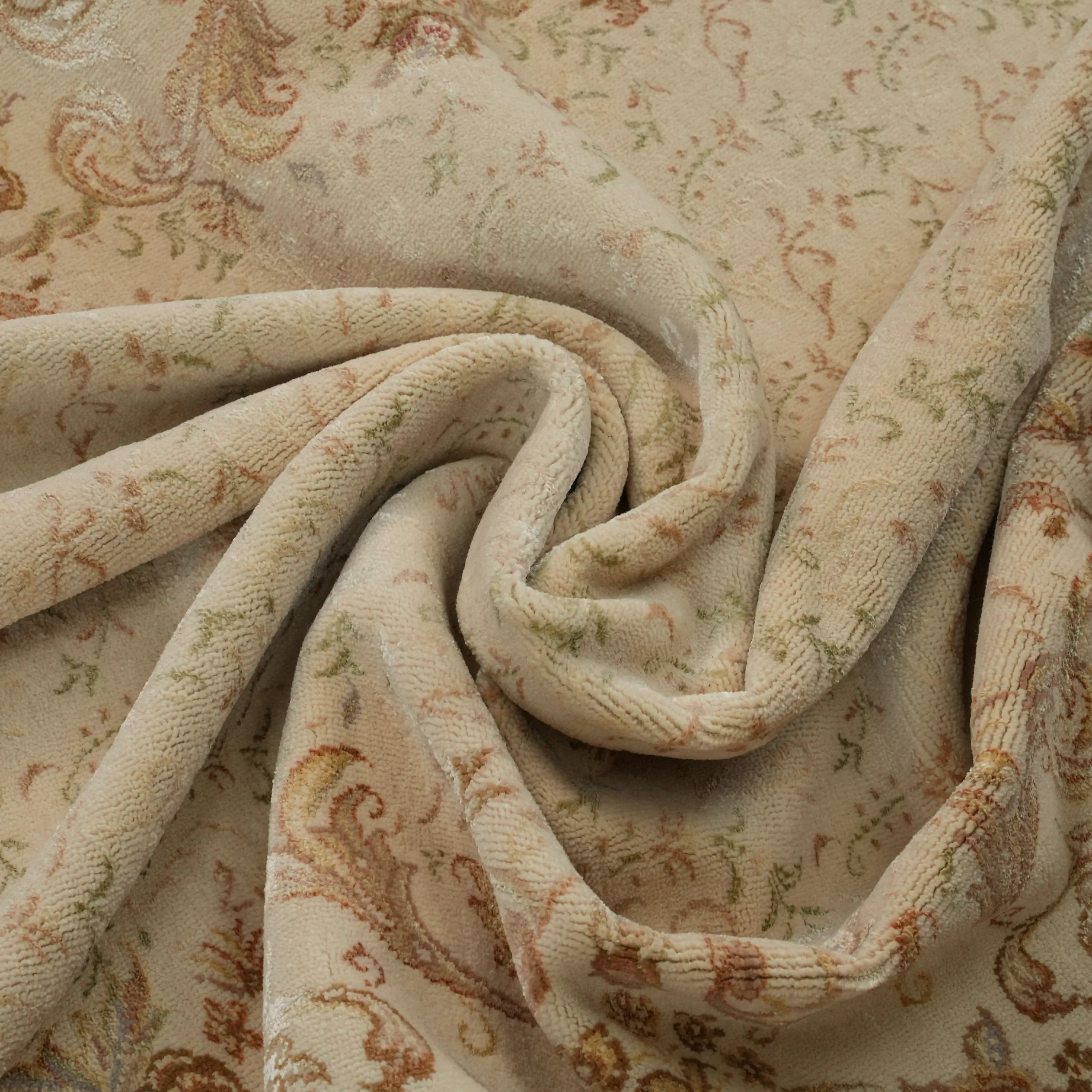 Pera Series Handwoven Flower Pattern Wool Cream Rug