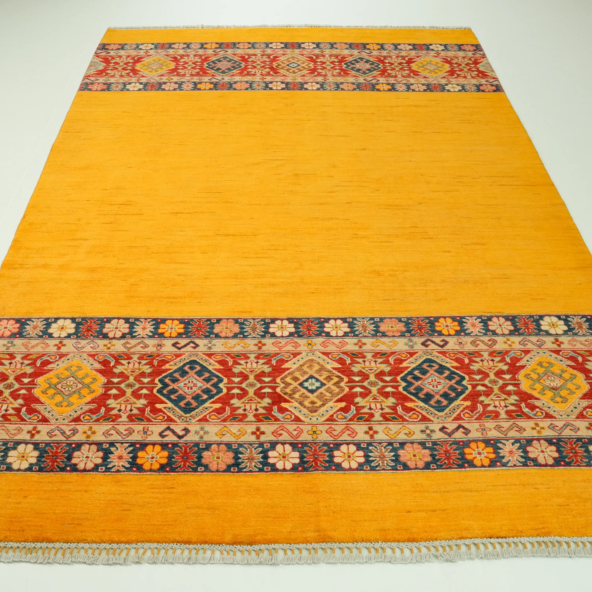 Pinhan Serisi El Dokuma Anadolu Desenli Sarı Yün Halı — 120x180, 202x308 cm