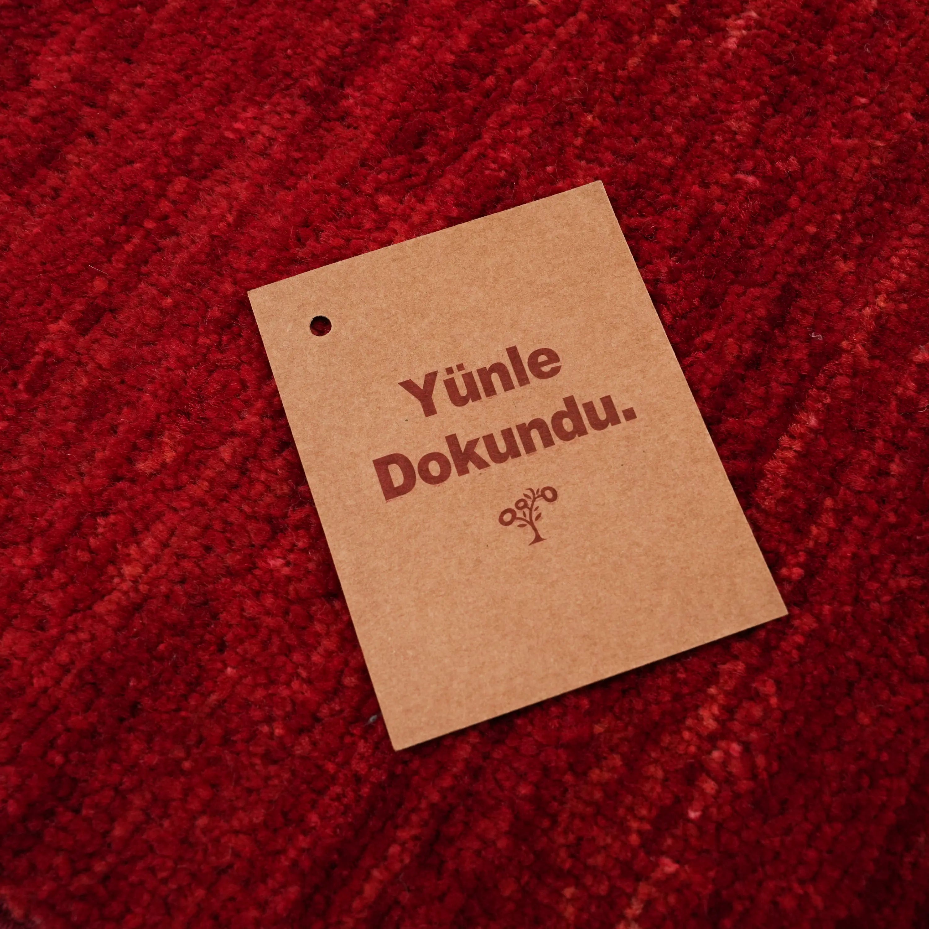 Pinhan Series Handwoven Plain Pattern Wool Red Rug