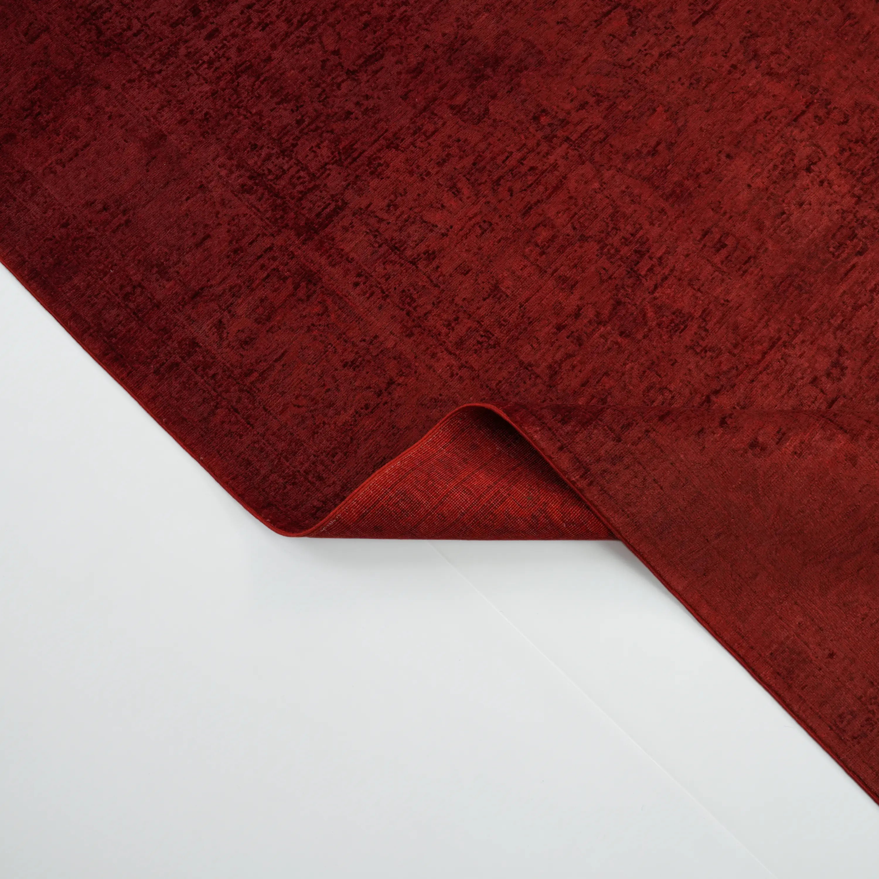 Retro Series Handwoven Vintage Patterned Red Wool Rug