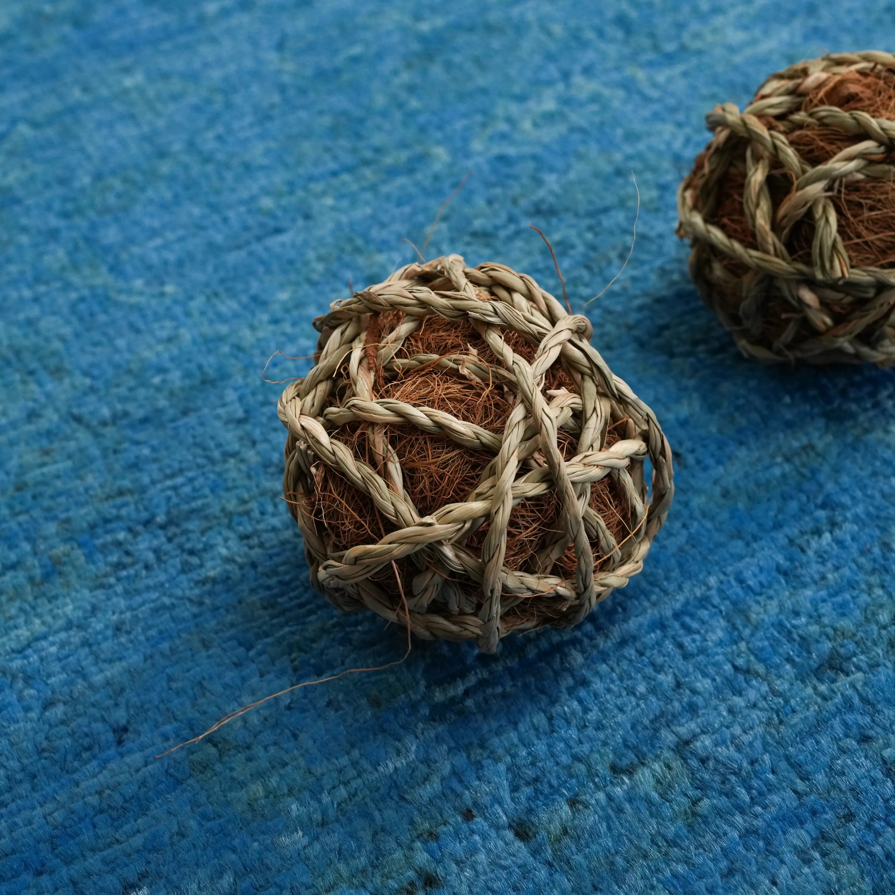 Retro Series Vintage Design Hand Woven Carpet